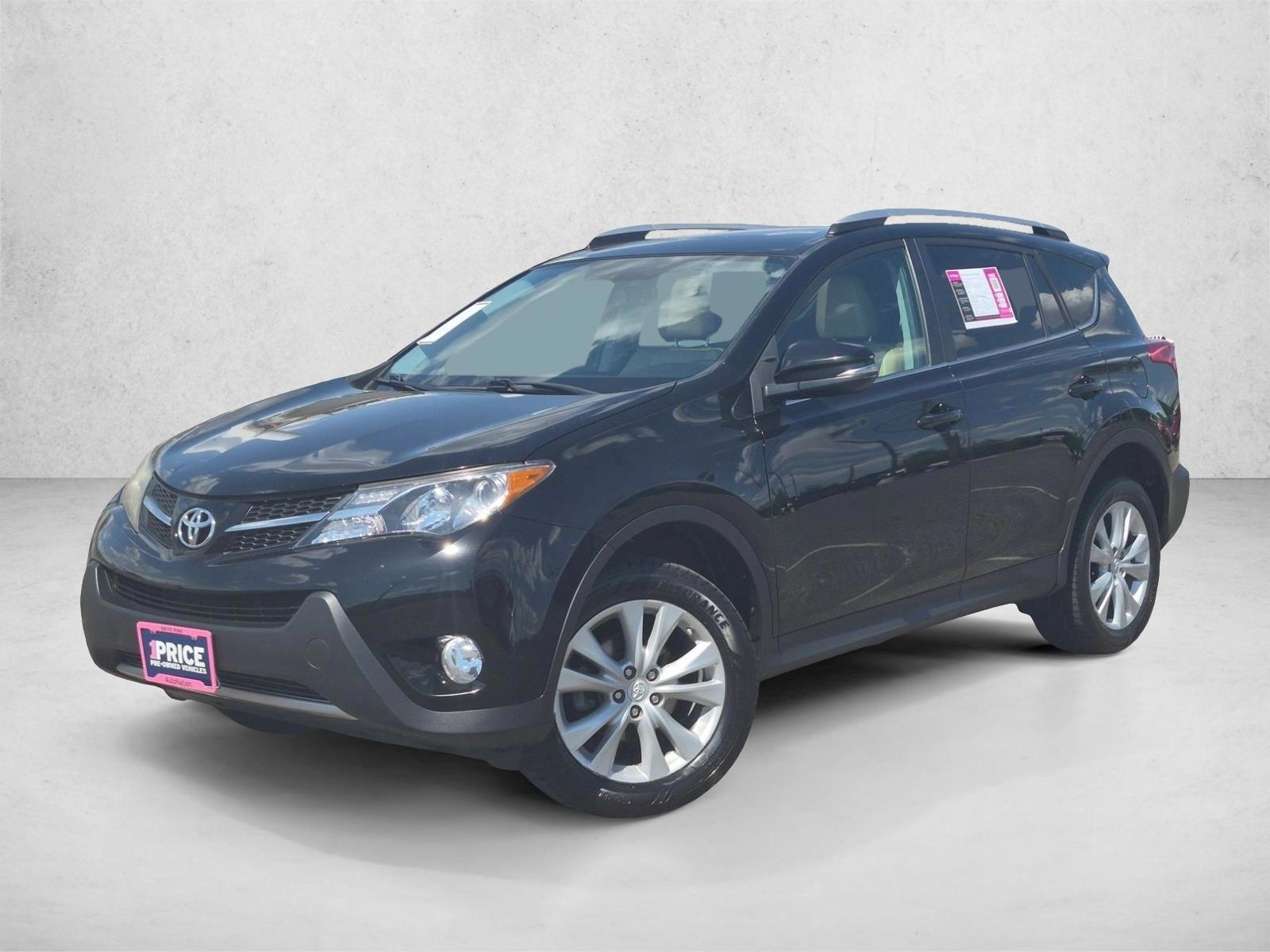 Thumbnail: 2015 Toyota RAV4 - 1