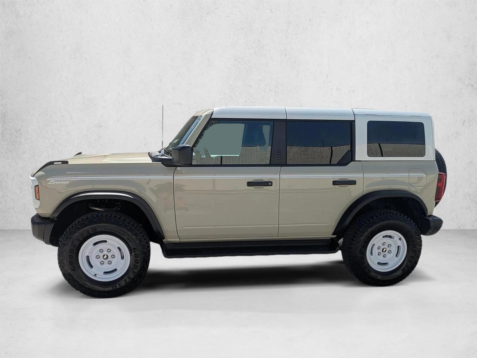 Thumbnail: 2026 Ford Bronco - 2