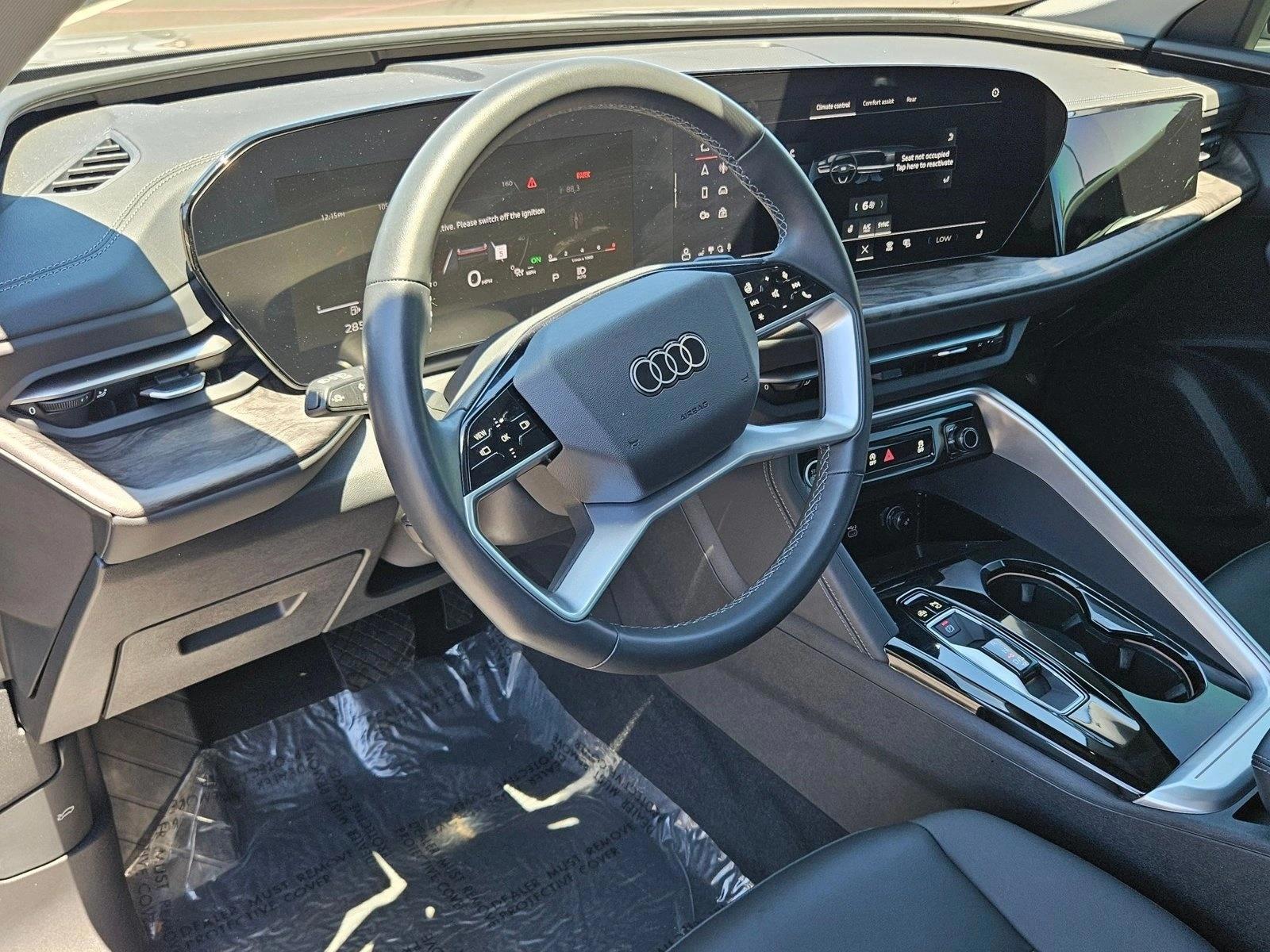 Thumbnail: 2025 Audi Q5 - 3