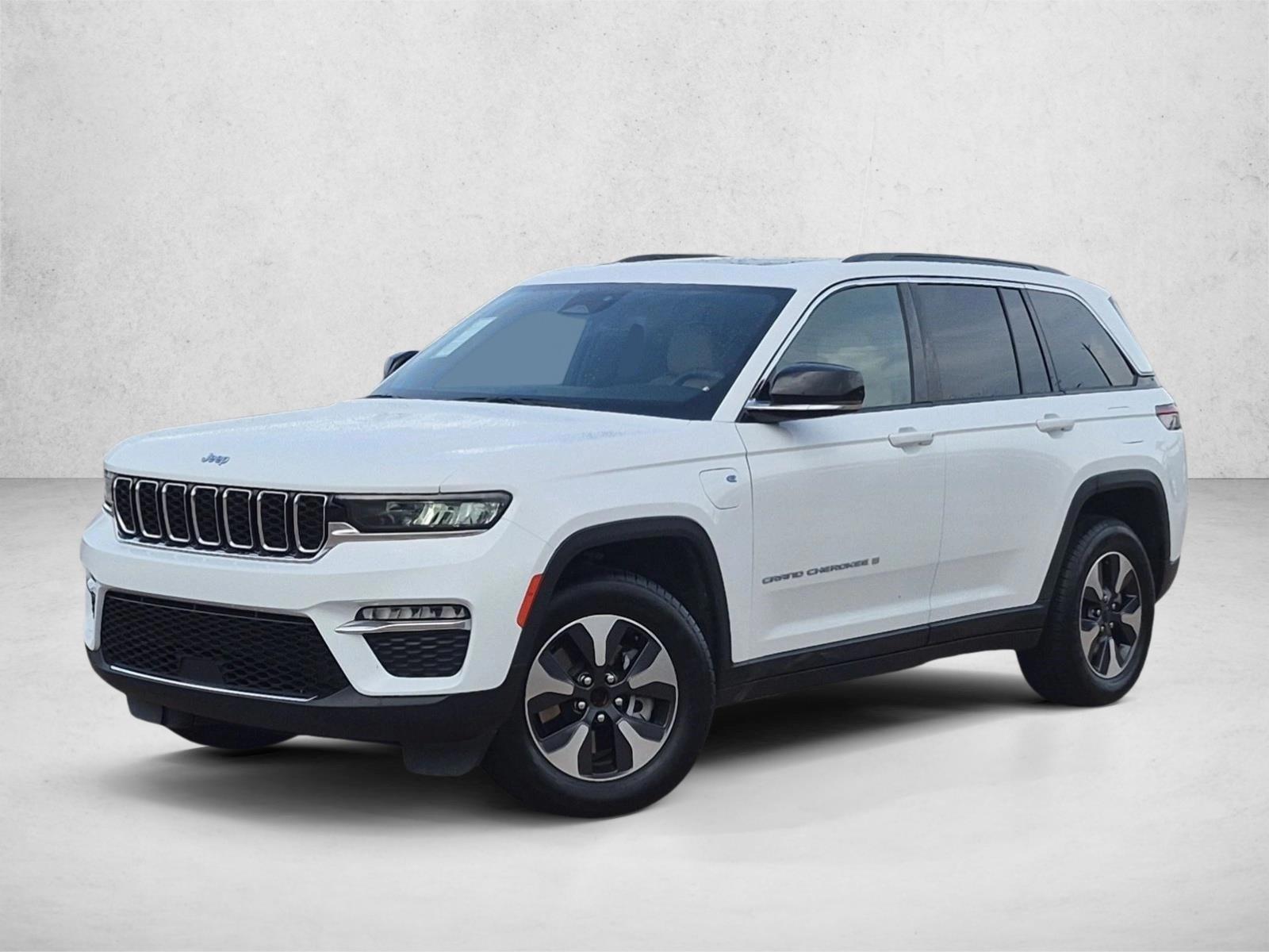 Thumbnail: 2024 Jeep Grand Cherokee - 1