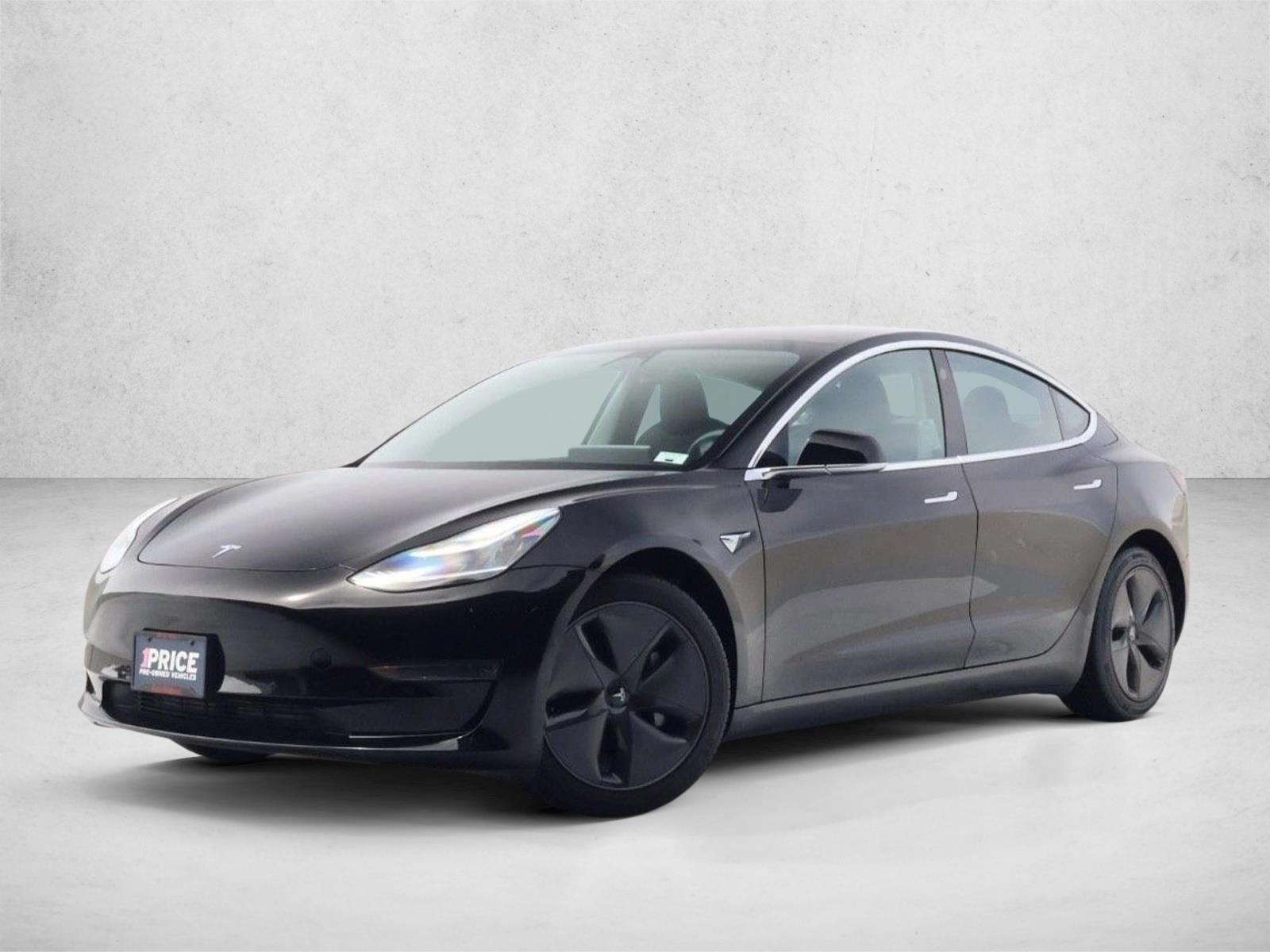 Thumbnail: 2020 Tesla Model 3 - 1