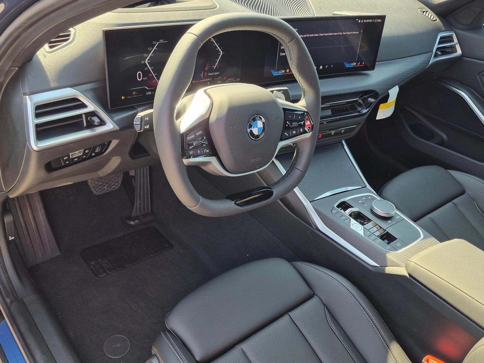 Thumbnail: 2026 BMW 3 Series - 3