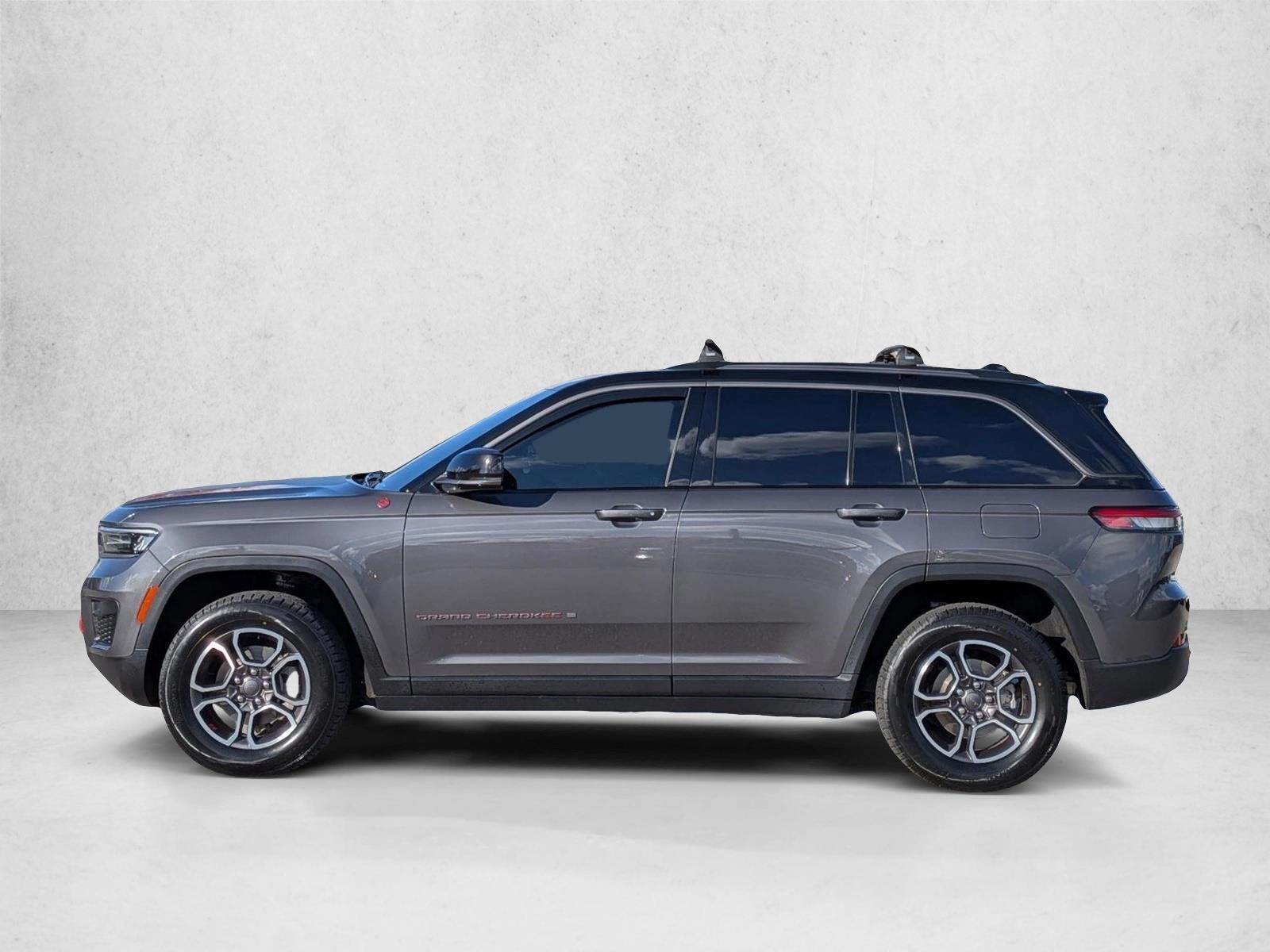 Thumbnail: 2022 Jeep Grand Cherokee - 2