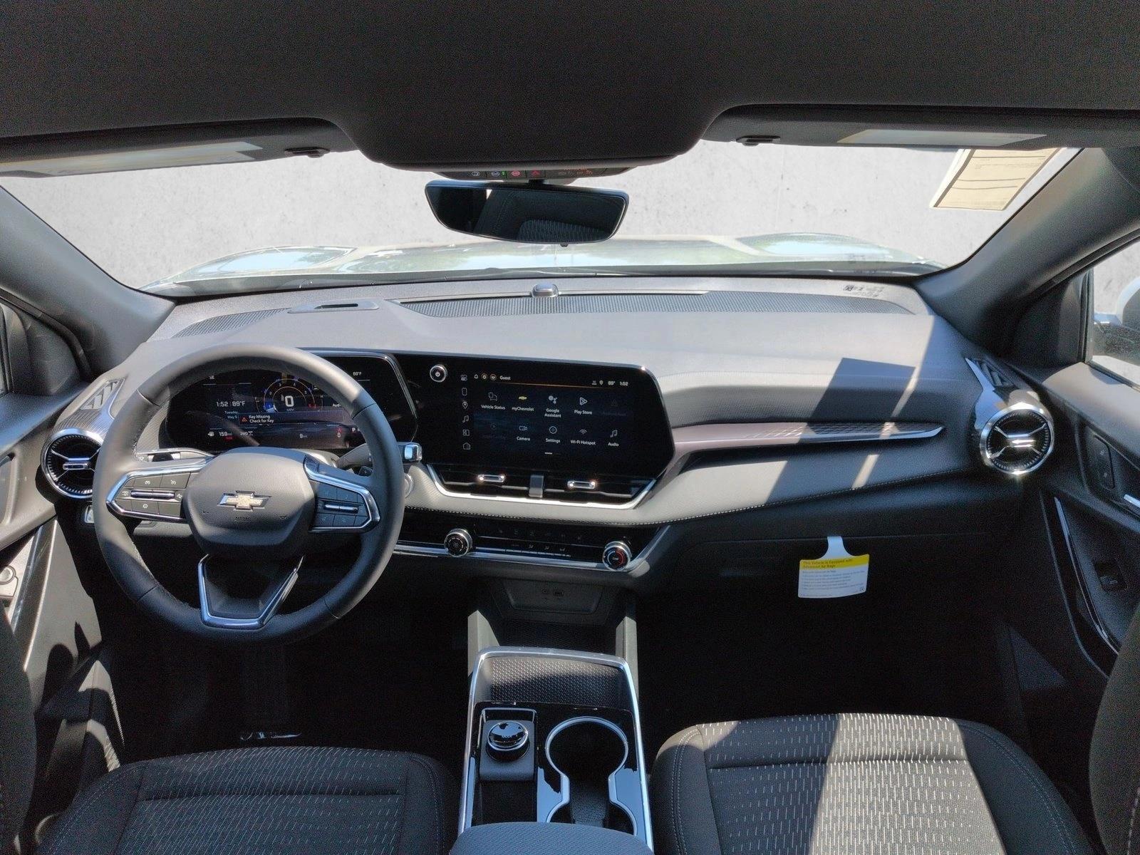 Thumbnail: 2026 Chevrolet Equinox - 3