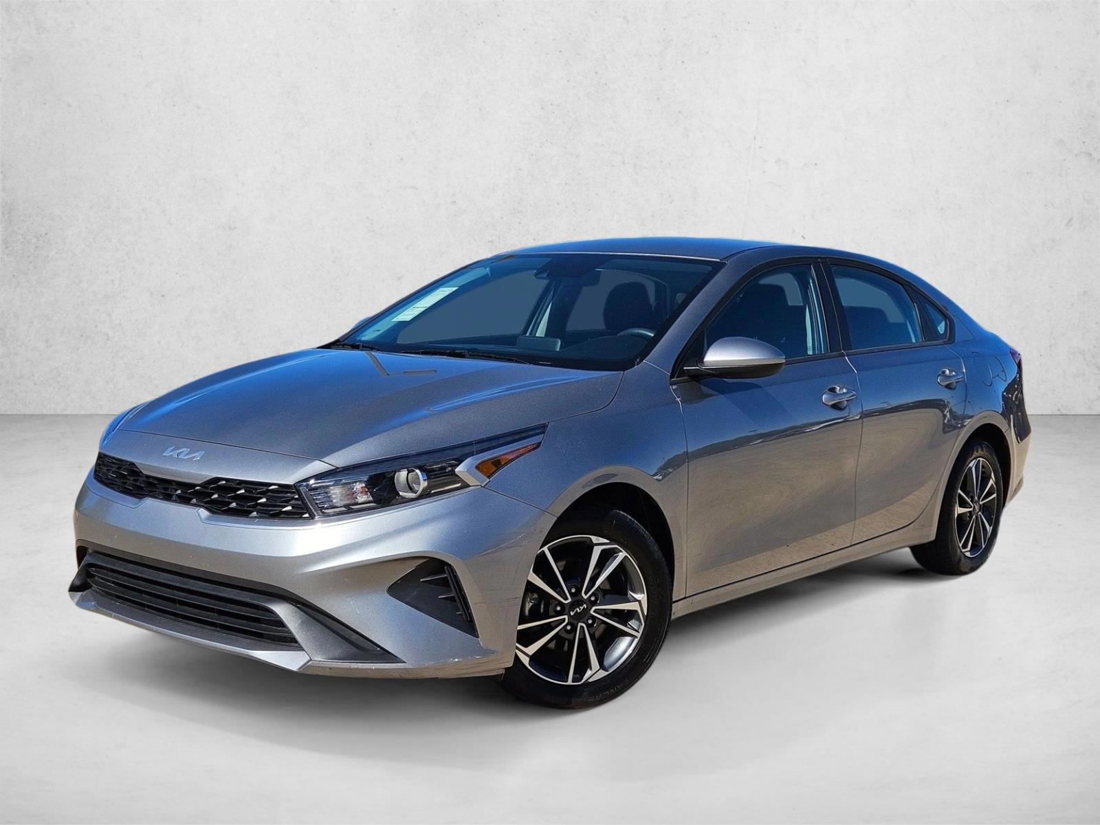 Thumbnail: 2024 Kia Forte - 1