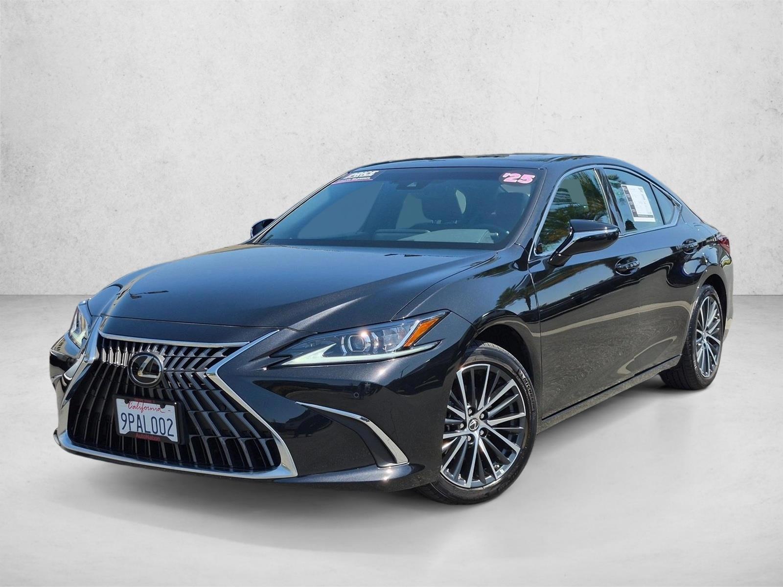 Thumbnail: 2025 Lexus ES - 1