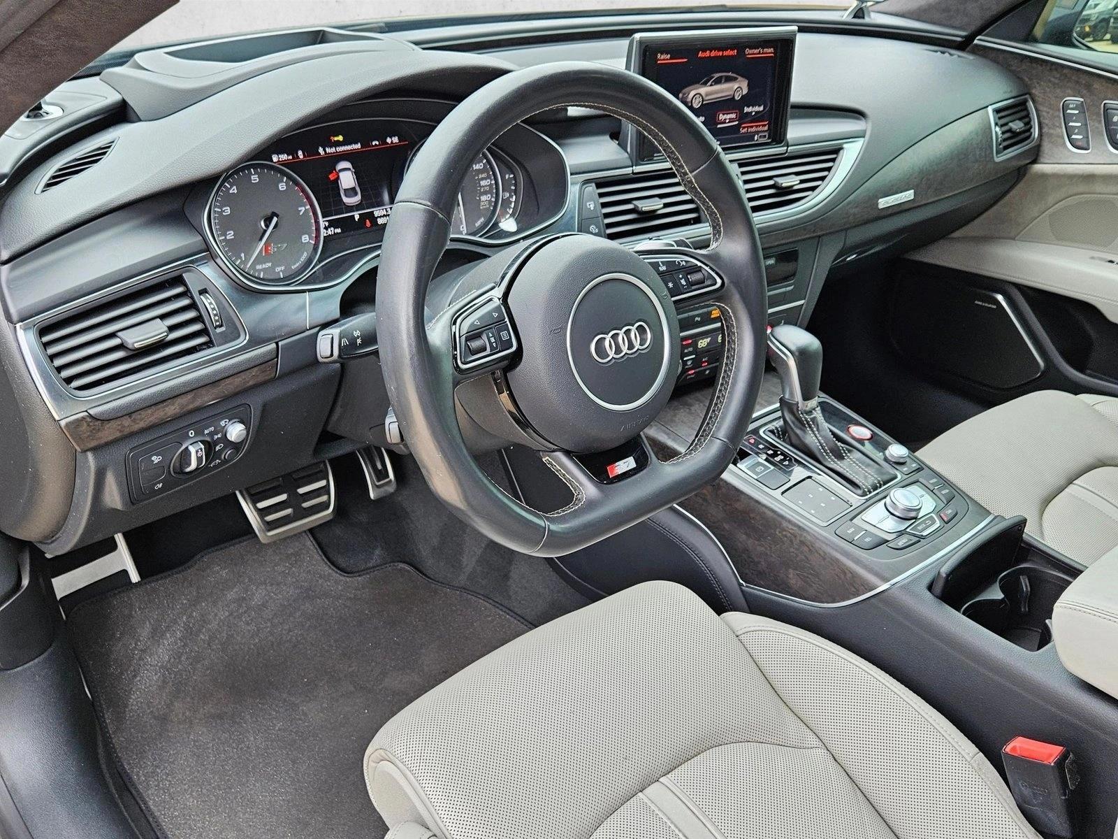 Thumbnail: 2018 Audi S7 - 3