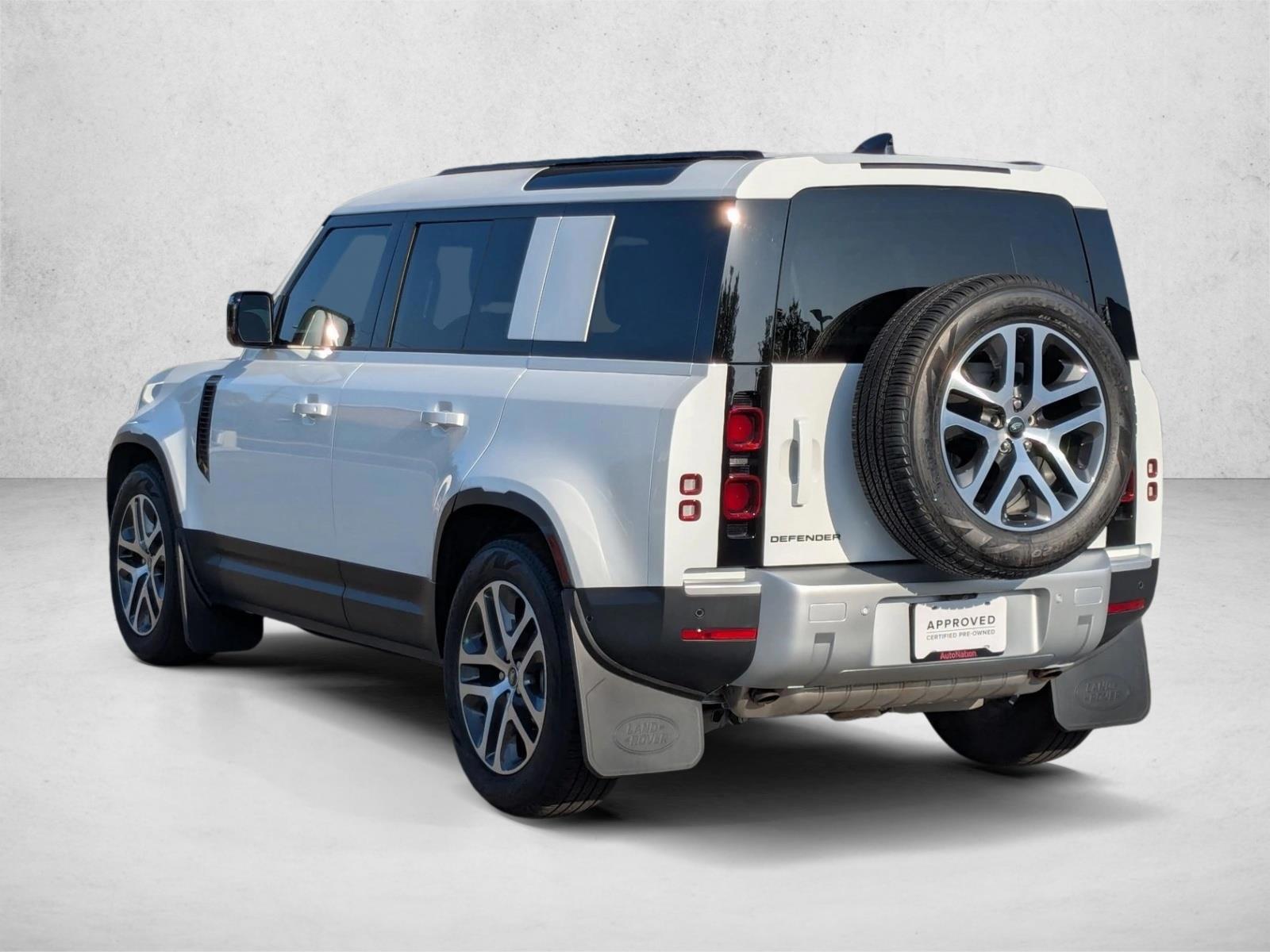 2025 Land Rover Defender S - Photo 8