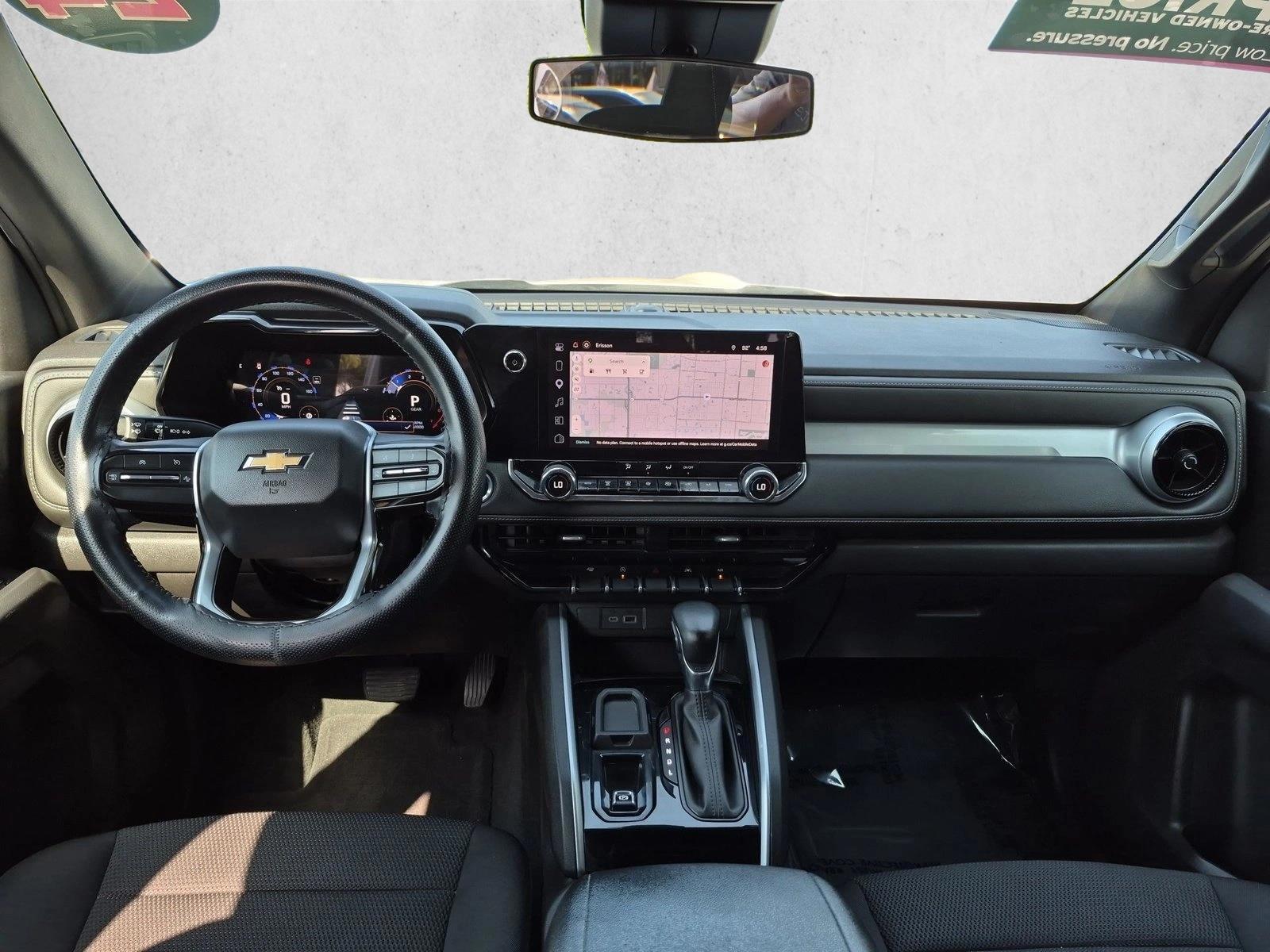 Thumbnail: 2024 Chevrolet Colorado - 3