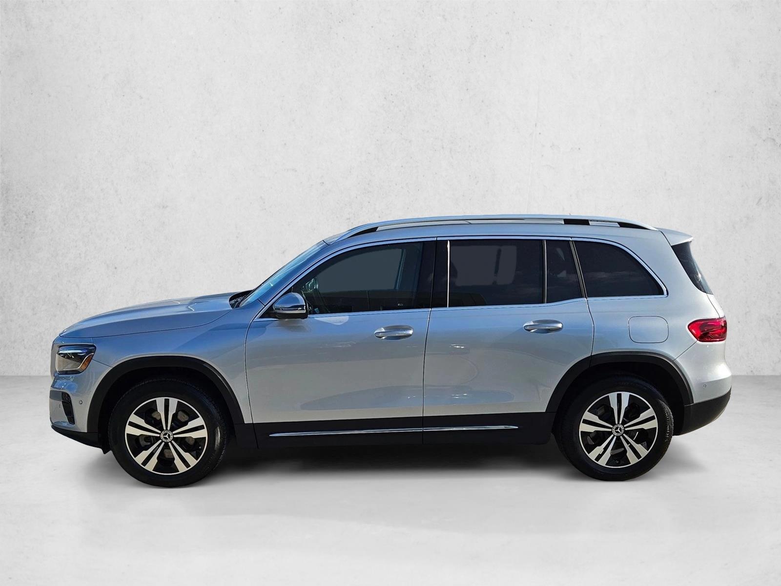 Thumbnail: 2026 Mercedes-Benz GLB - 2