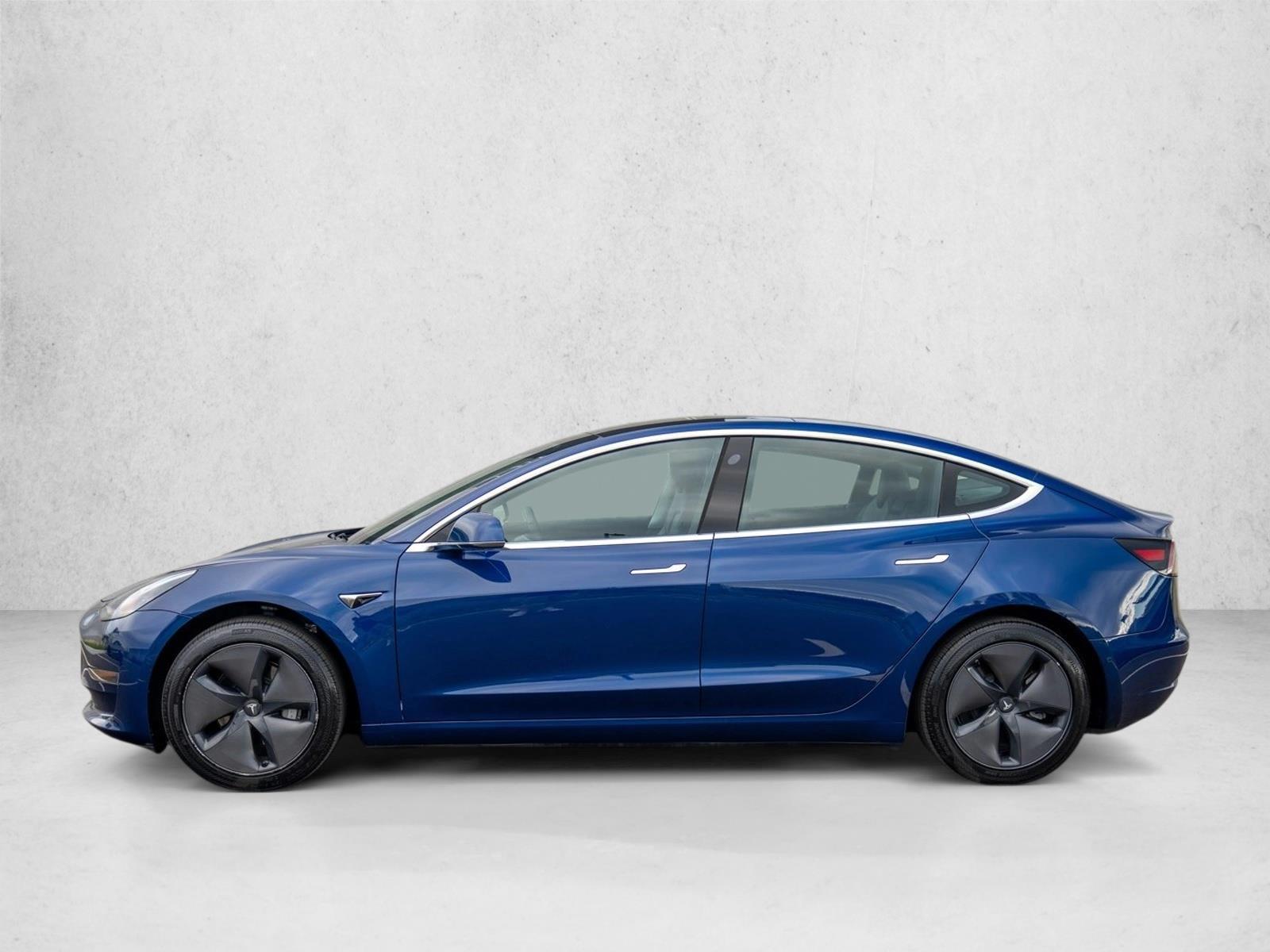 Thumbnail: 2019 Tesla Model 3 - 2