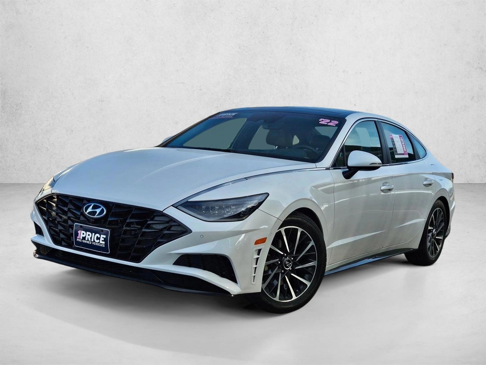 Thumbnail: 2022 Hyundai Sonata - 1