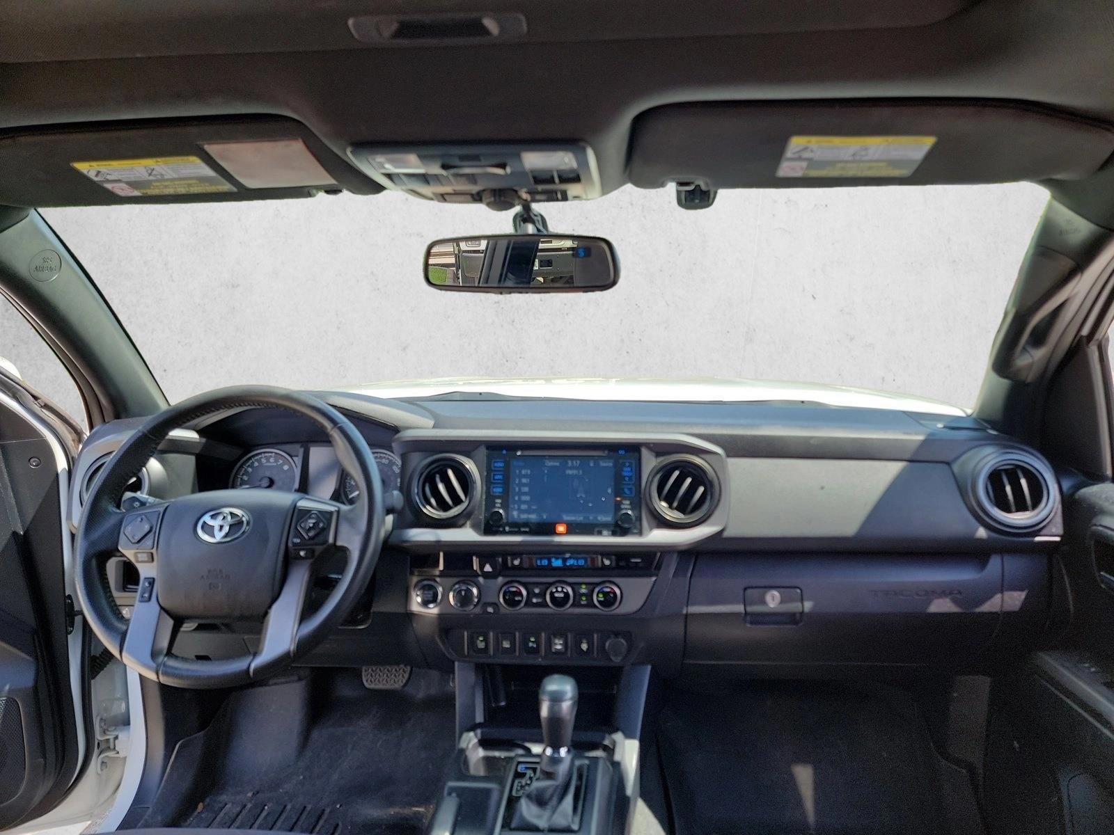 Thumbnail: 2017 Toyota Tacoma - 3