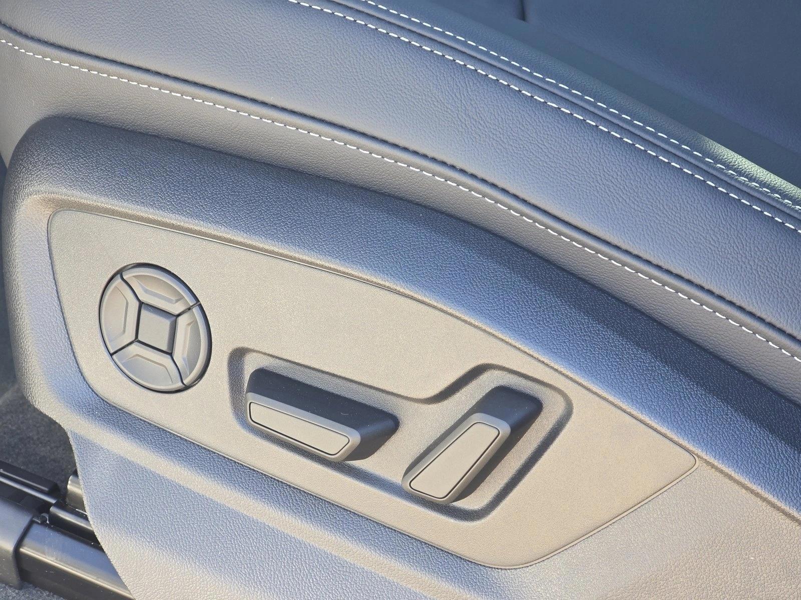 Thumbnail: 2026 Audi Q7 - 4