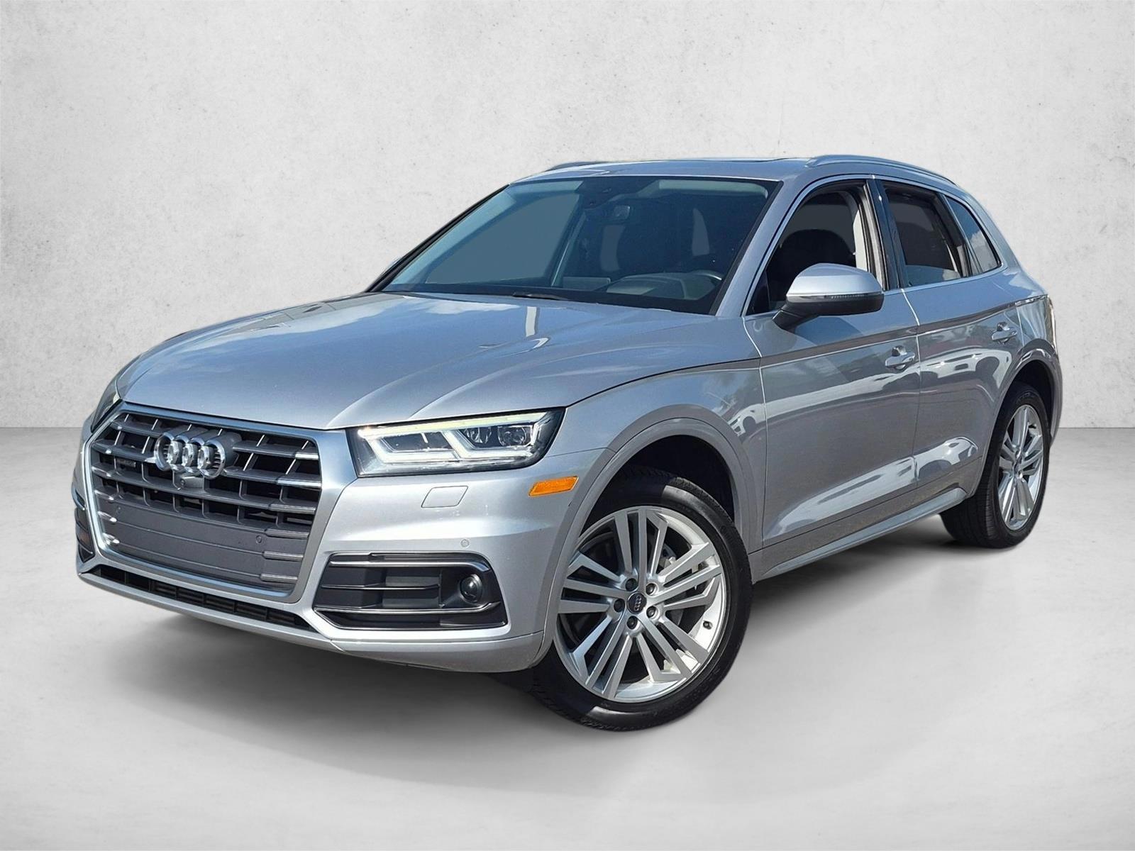 2018 Audi Q5 2.0T quattro S tronic Prestige's photo