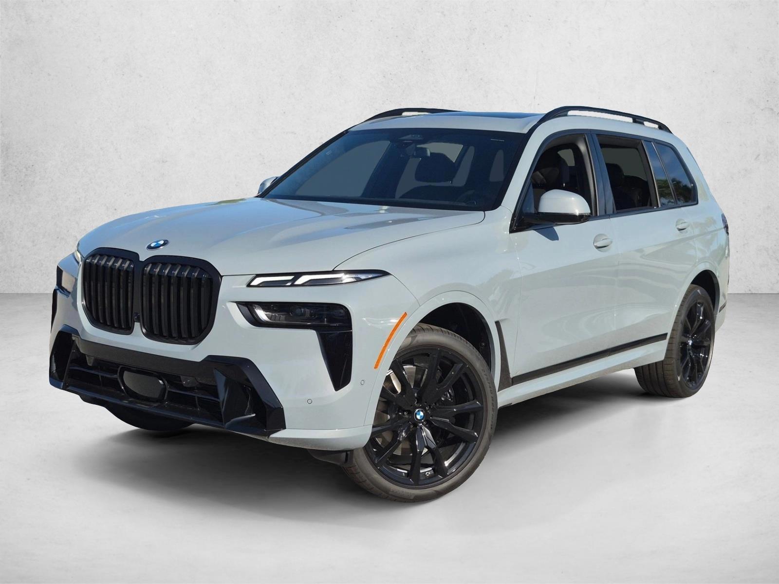 Thumbnail: 2027 BMW X7 - 1
