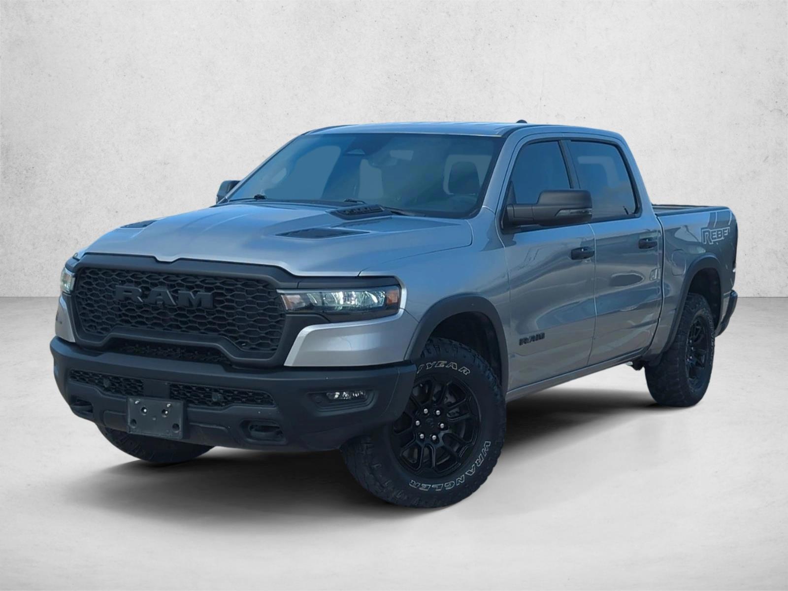 Thumbnail: 2025 RAM 1500 - 1