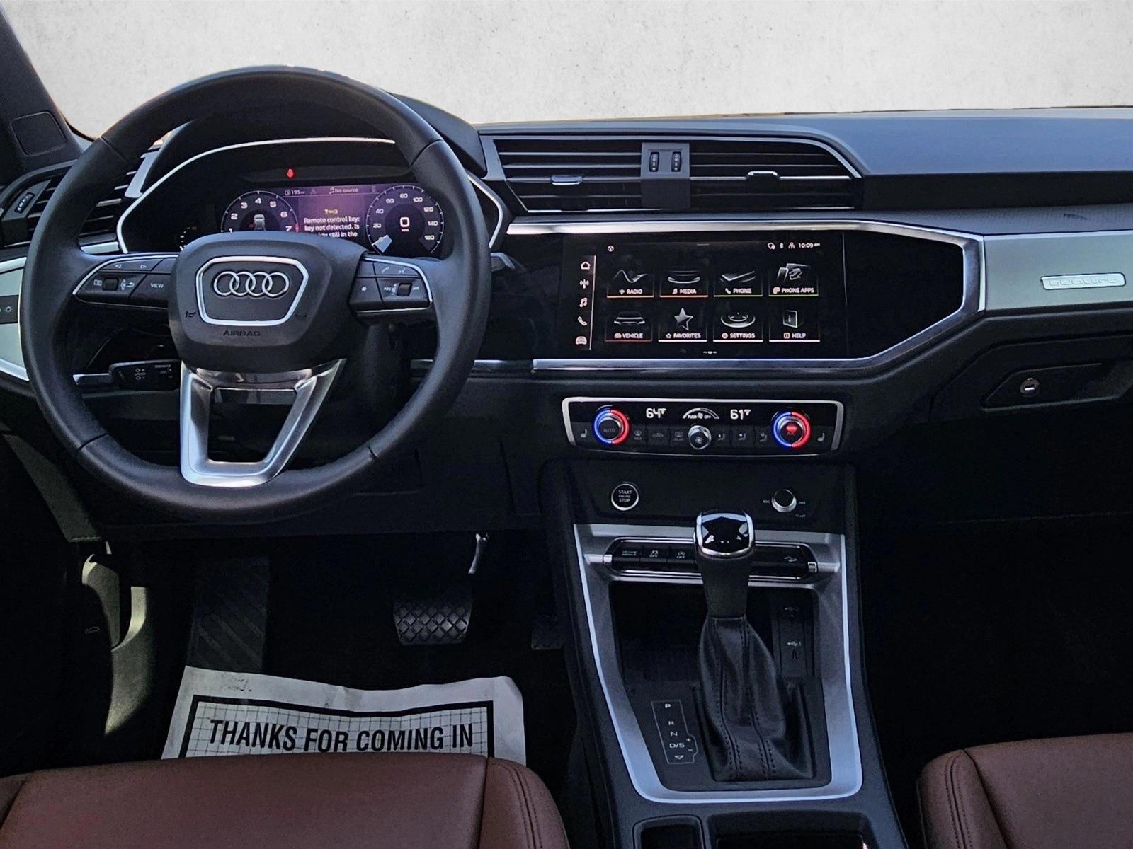 Thumbnail: 2025 Audi Q3 - 3