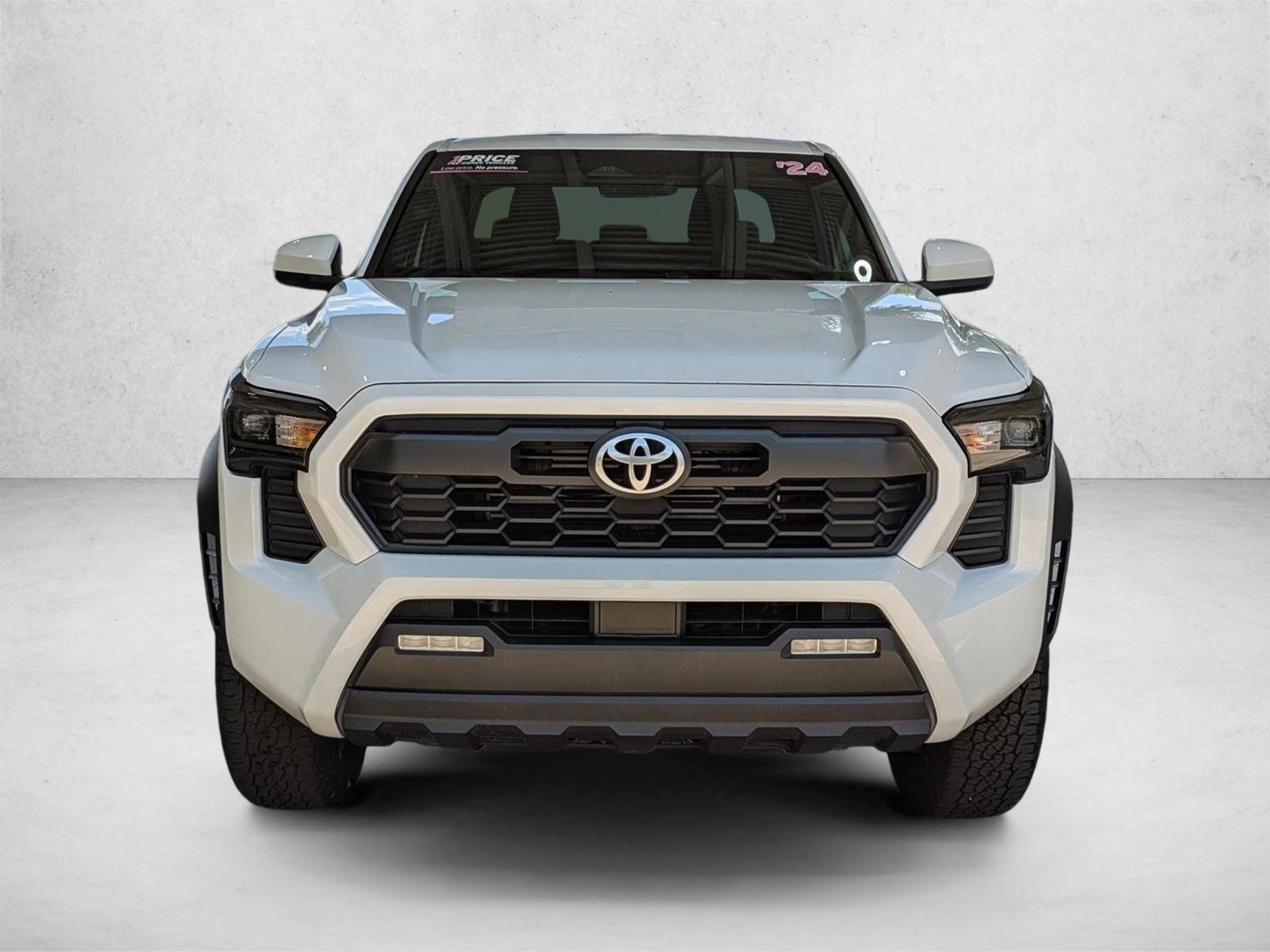 2024 Toyota Tacoma TRD Off Road - Photo 2