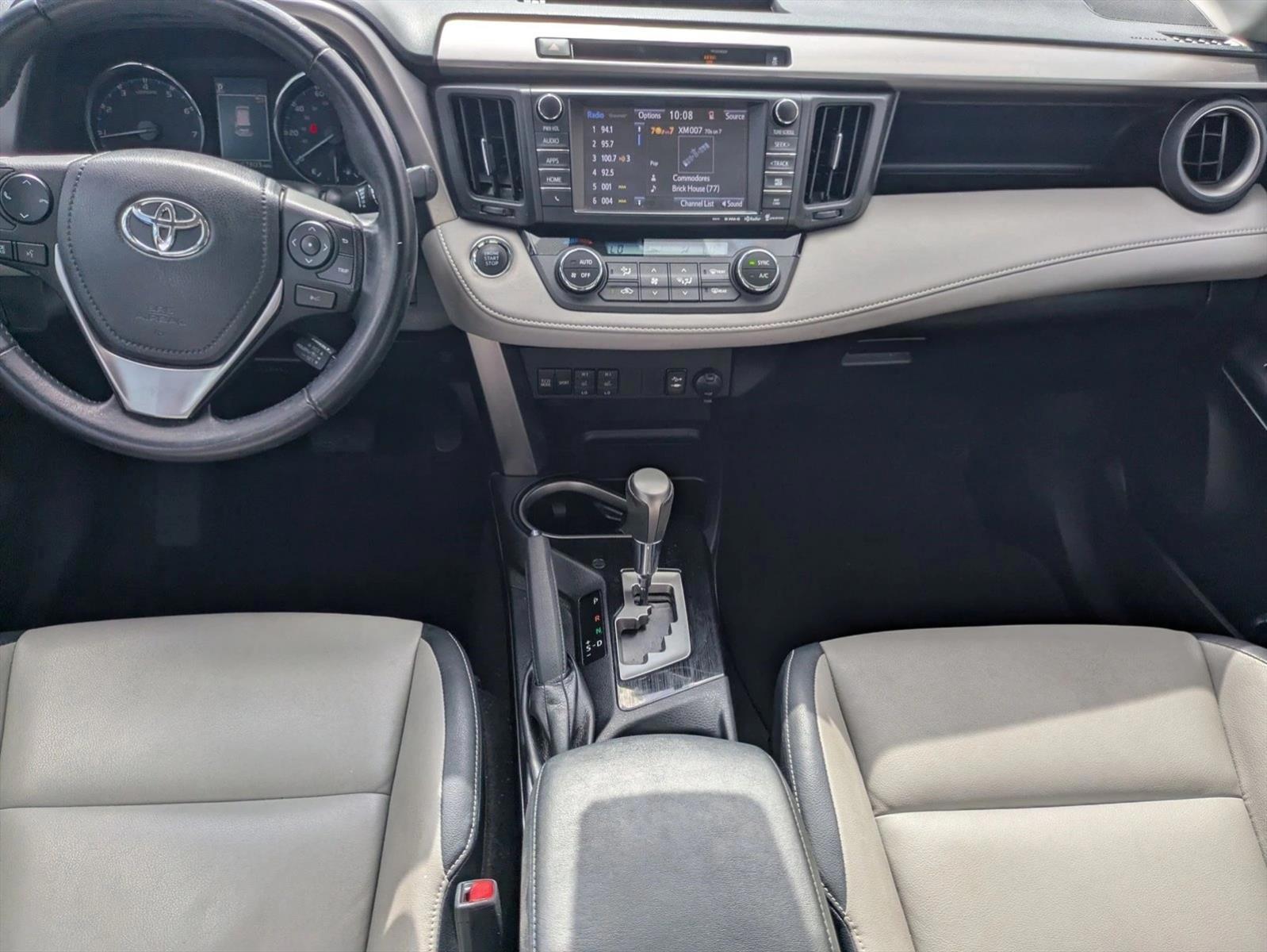 Thumbnail: 2016 Toyota RAV4 - 4