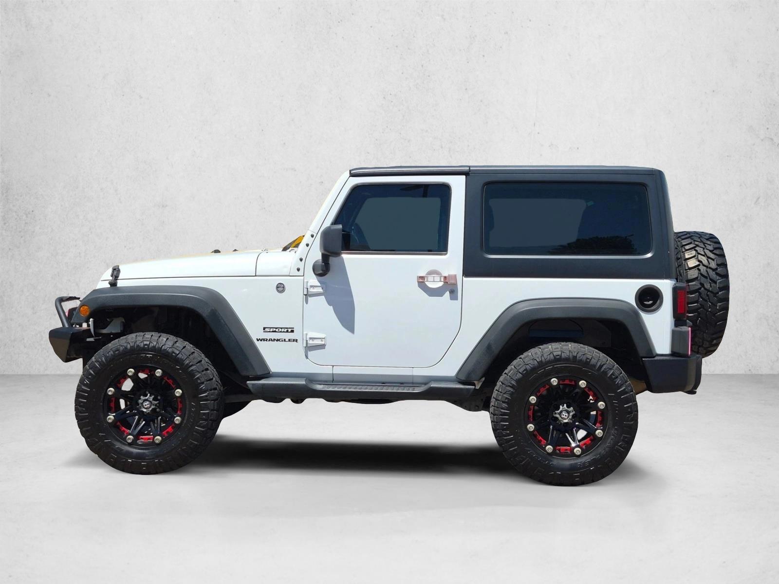 Thumbnail: 2014 Jeep Wrangler - 2