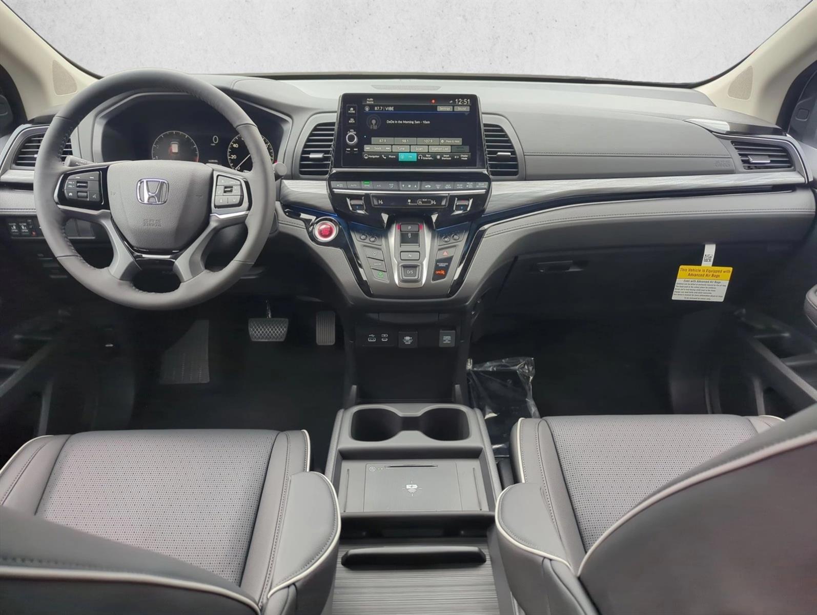 Thumbnail: 2026 Honda Odyssey - 3