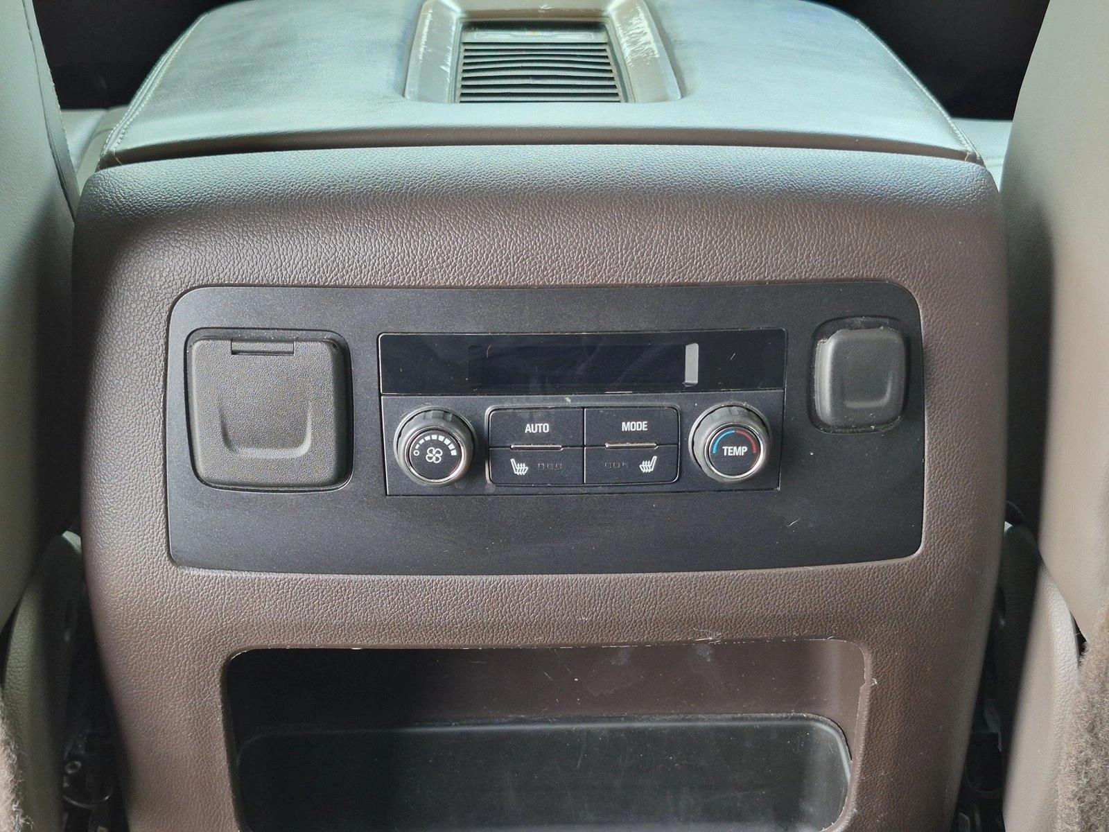 2016 GMC Yukon Denali - Photo 17