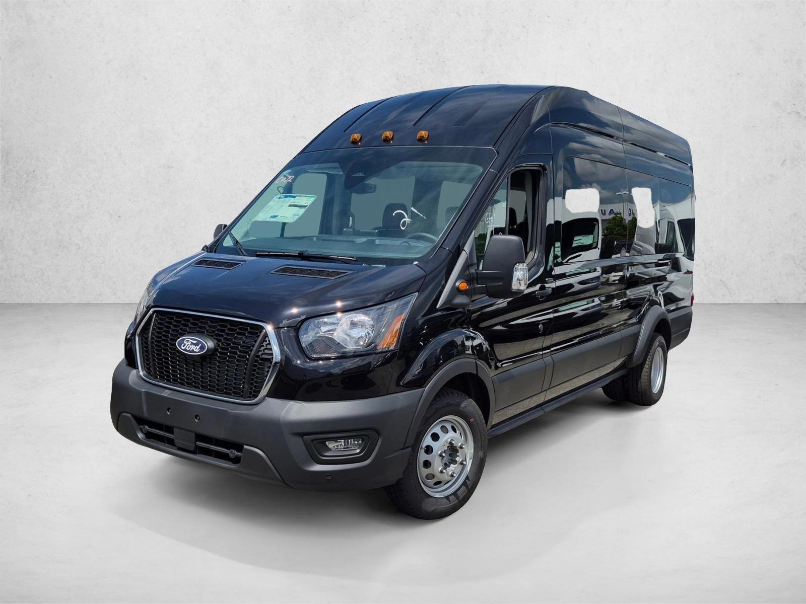 Thumbnail: 2027 Ford Transit Series - 1