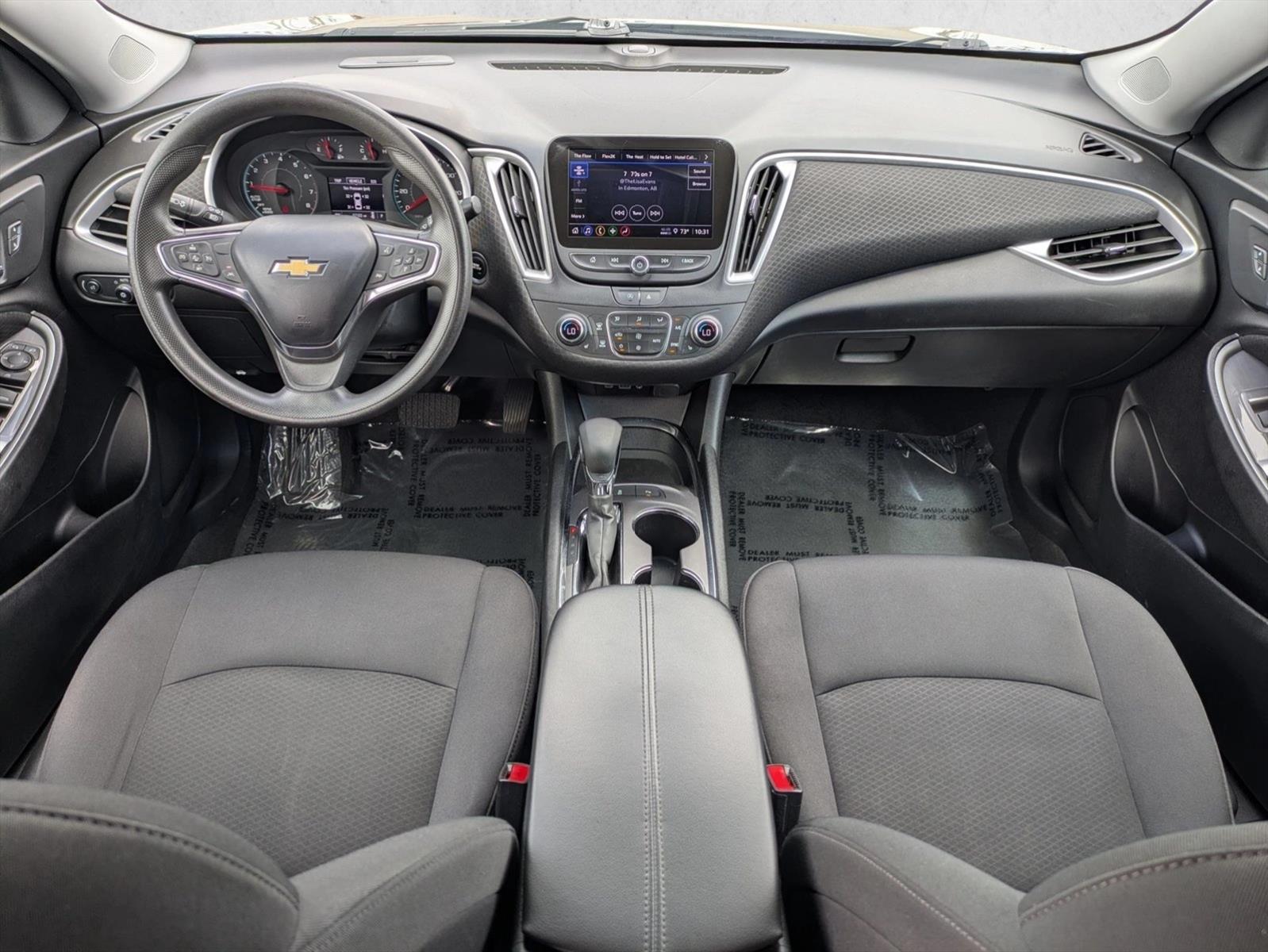 Thumbnail: 2023 Chevrolet Malibu - 3
