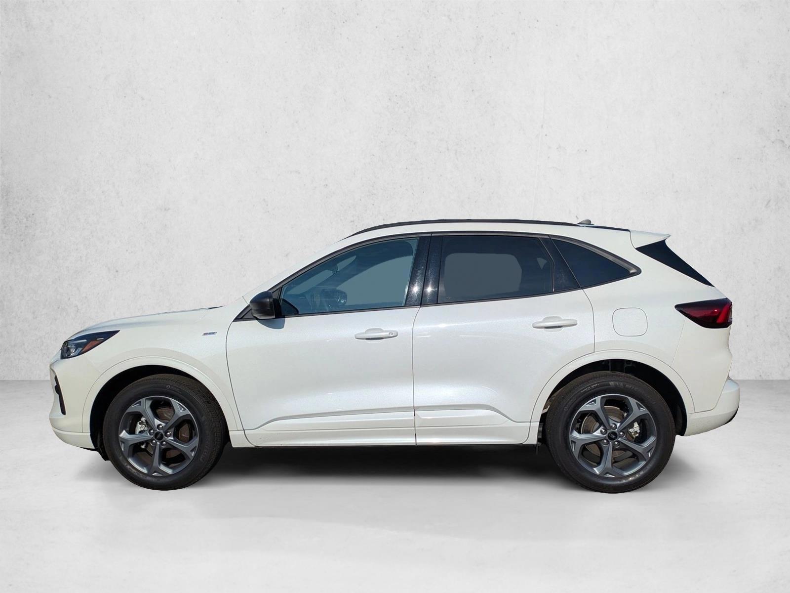 Thumbnail: 2023 Ford Escape - 2
