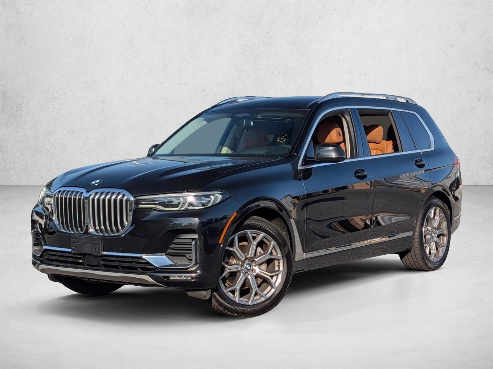 2021 BMW X7 xDrive40i's photo