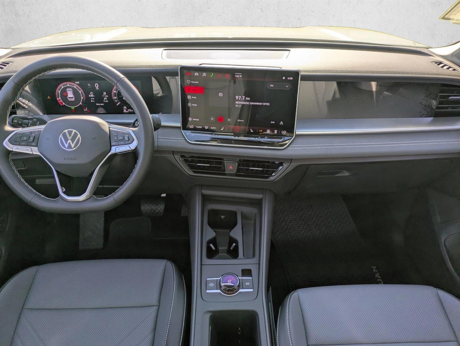 Thumbnail: 2026 Volkswagen Tiguan - 3