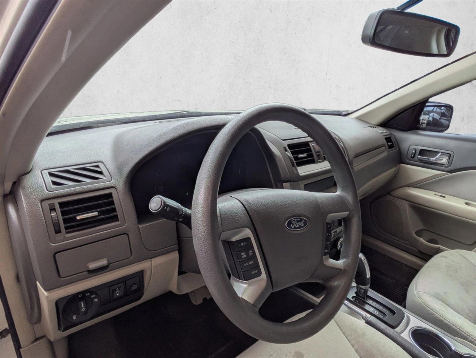 Thumbnail: 2012 Ford Fusion - 2