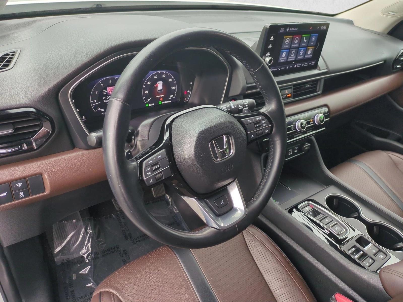 Thumbnail: 2023 Honda Pilot - 3