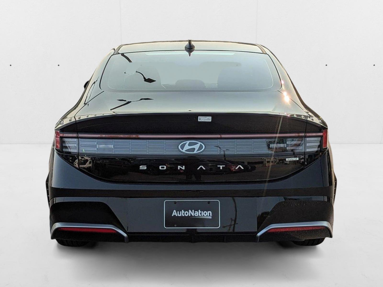 2025 Hyundai Sonata Hybrid SEL - Photo 7