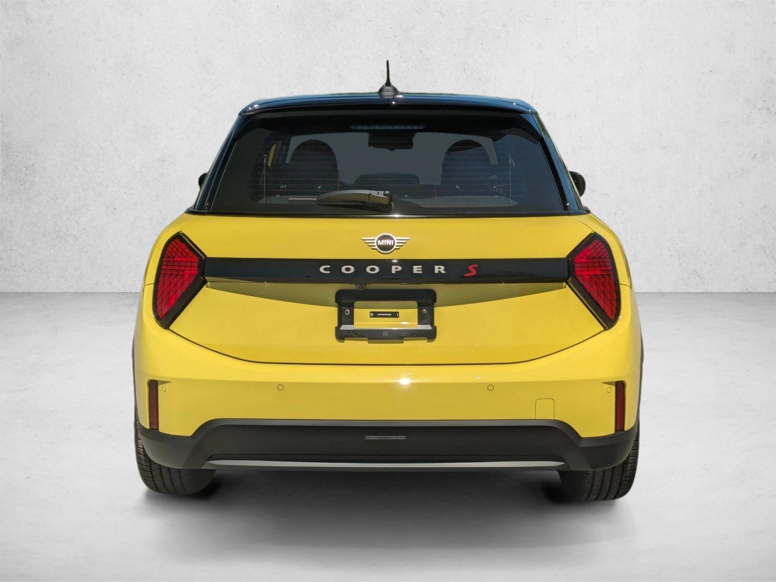 2026 MINI Hardtop 4 Door
