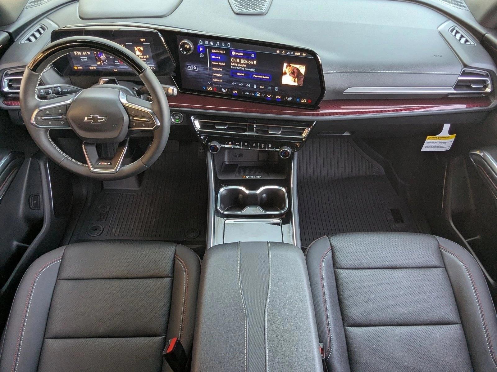 Thumbnail: 2026 Chevrolet Traverse - 4