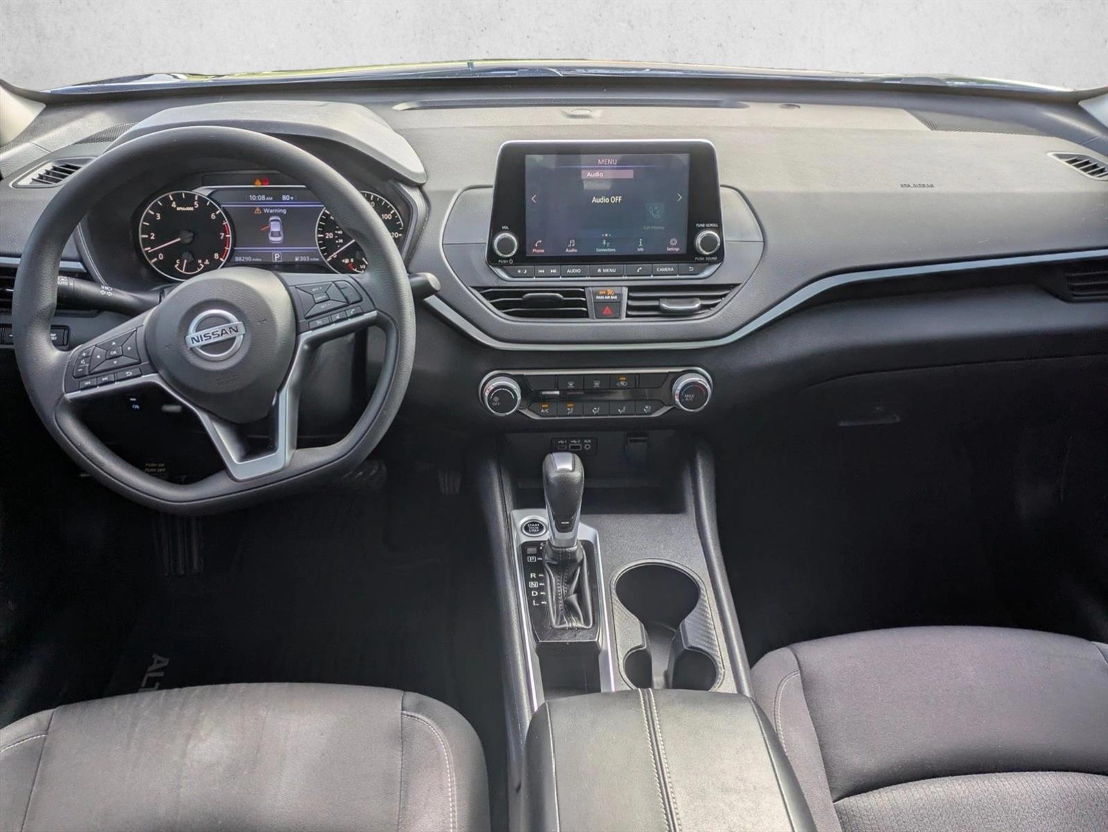 Thumbnail: 2020 Nissan Altima - 4