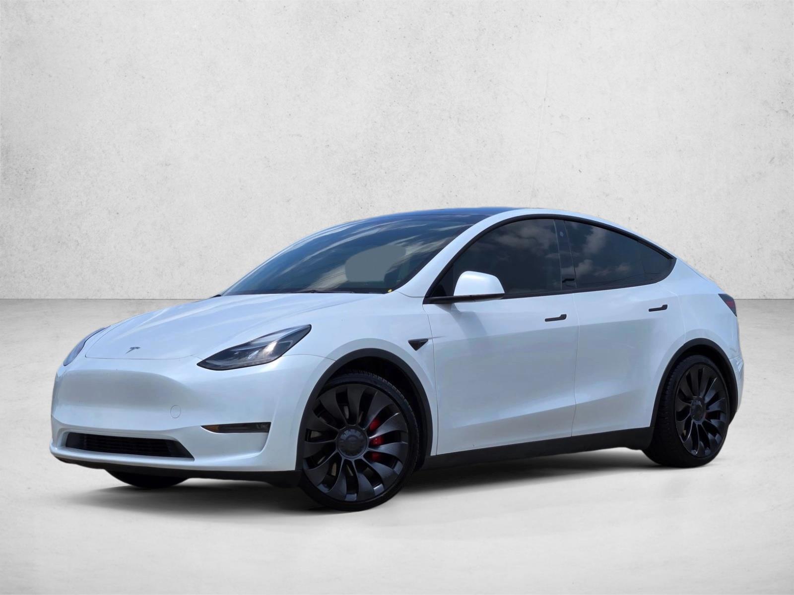 Thumbnail: 2023 Tesla Model Y - 1