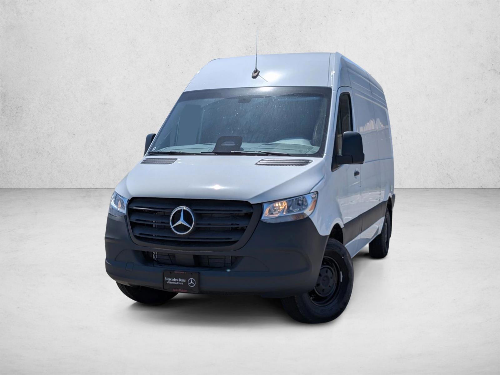 Thumbnail: 2025 Mercedes-Benz Sprinter - 1