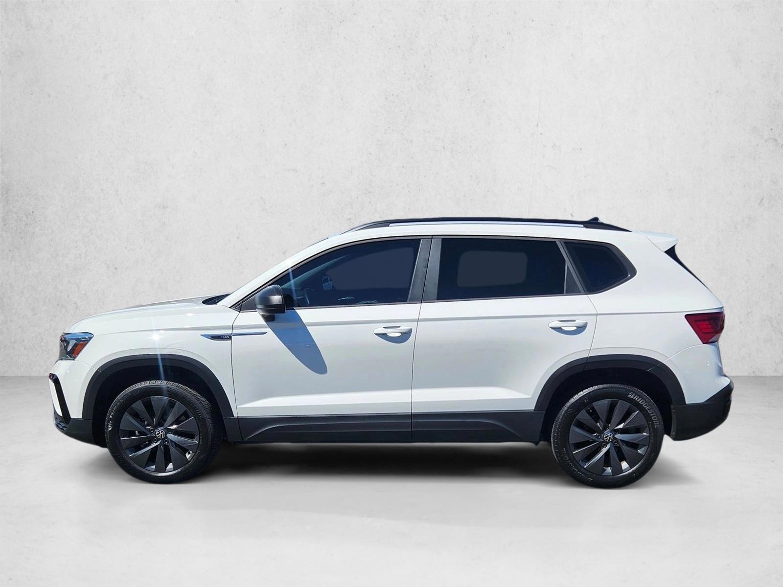 Thumbnail: 2023 Volkswagen Taos - 2
