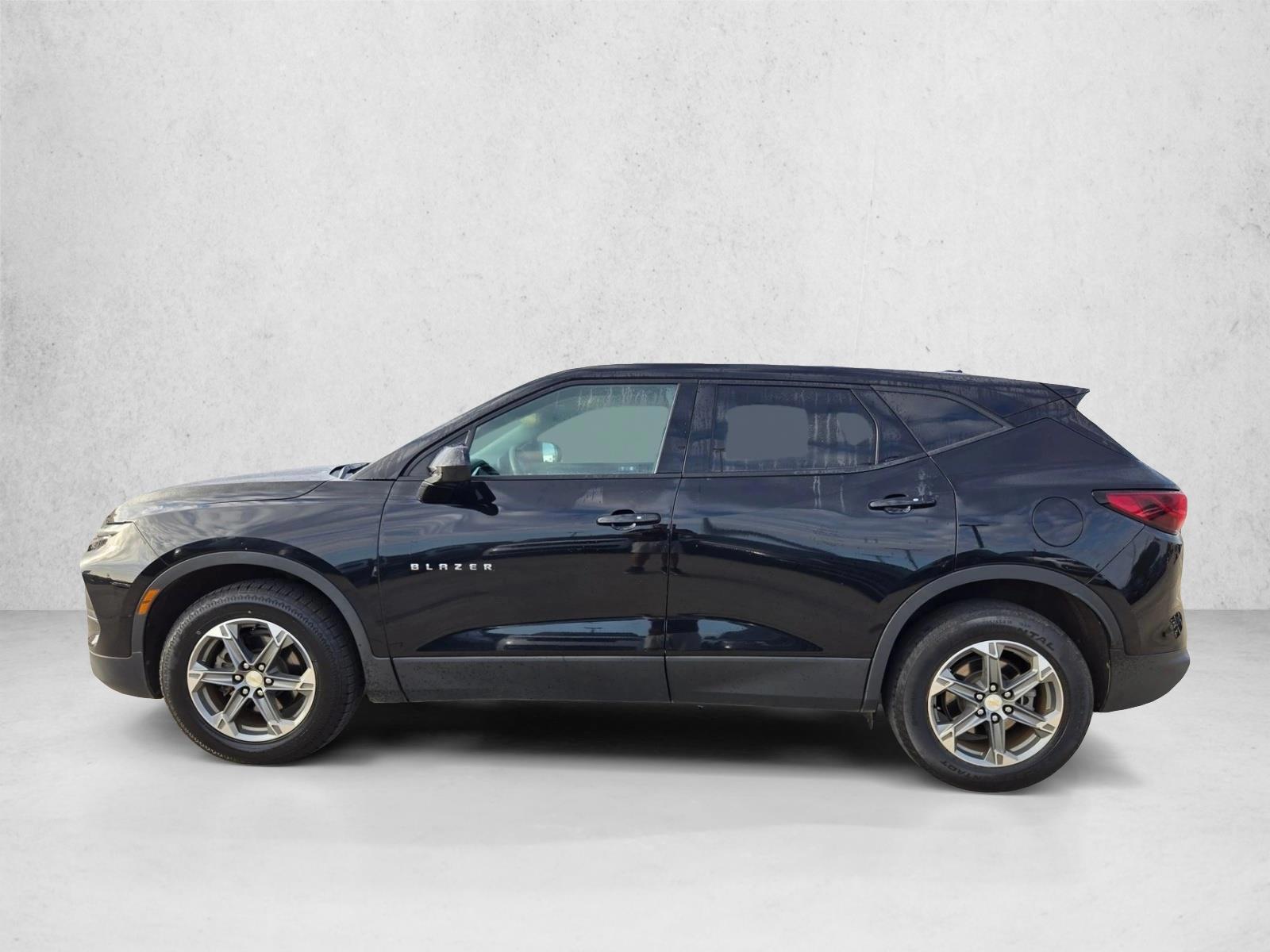 Thumbnail: 2023 Chevrolet Blazer - 2