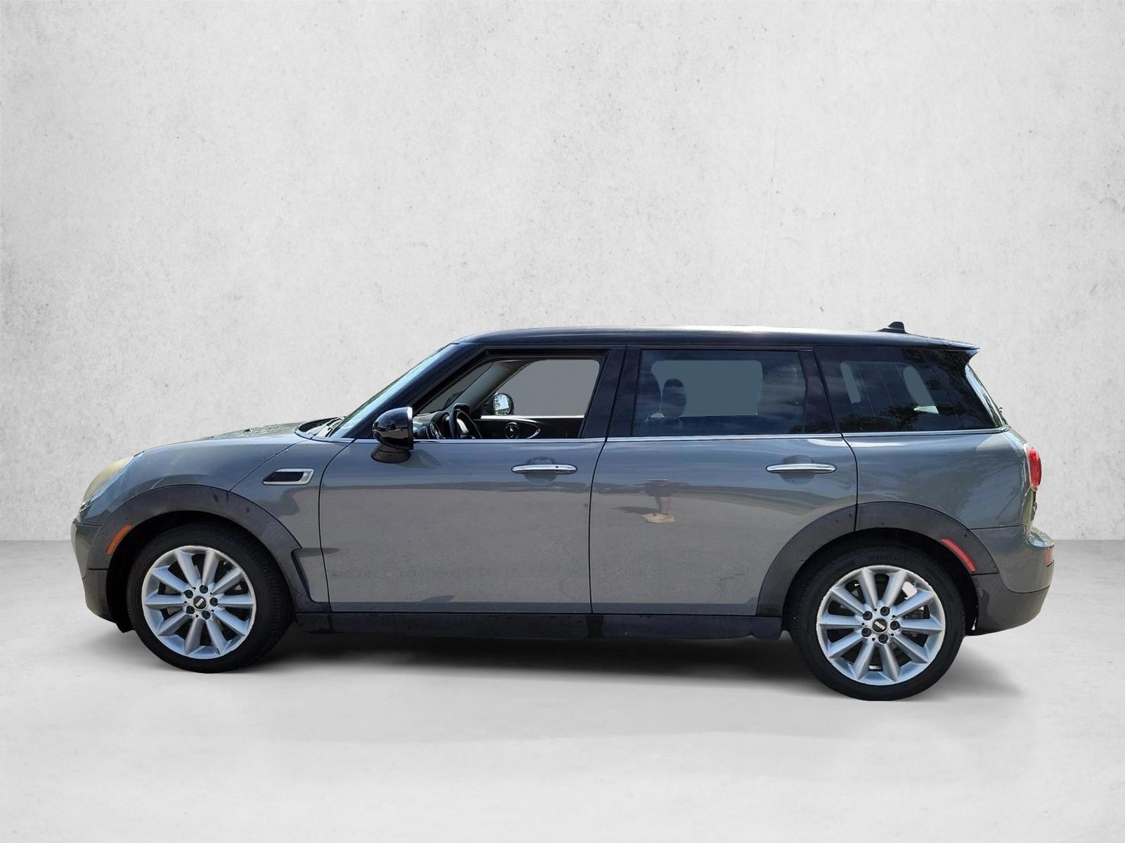 Thumbnail: 2016 MINI Cooper Clubman - 2