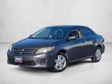 2013 Toyota Corolla LE -
                  Valencia, CA