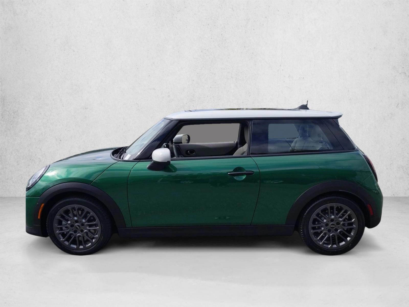Thumbnail: 2027 MINI Cooper Hardtop - 2