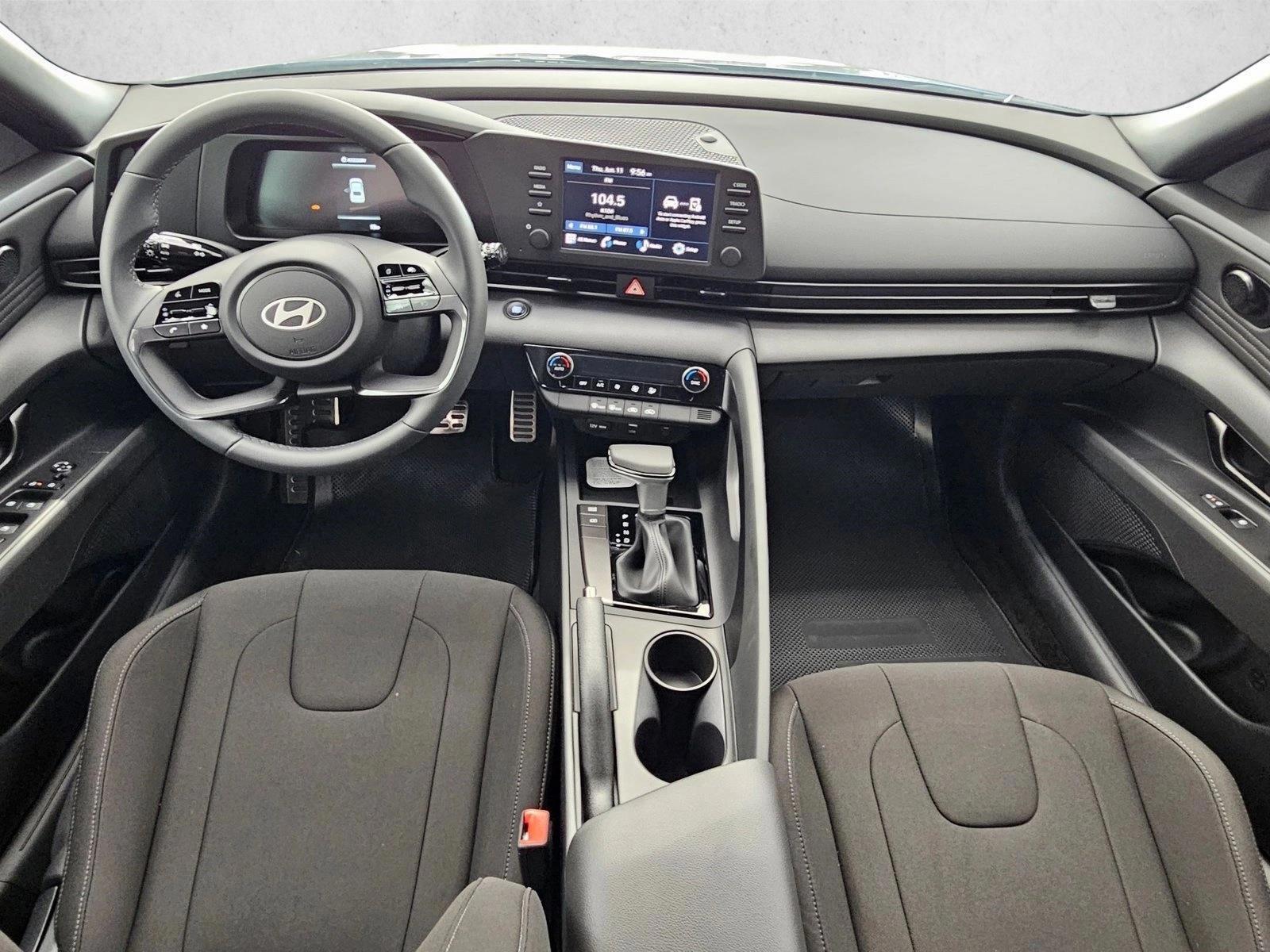 Thumbnail: 2026 Hyundai Elantra - 3