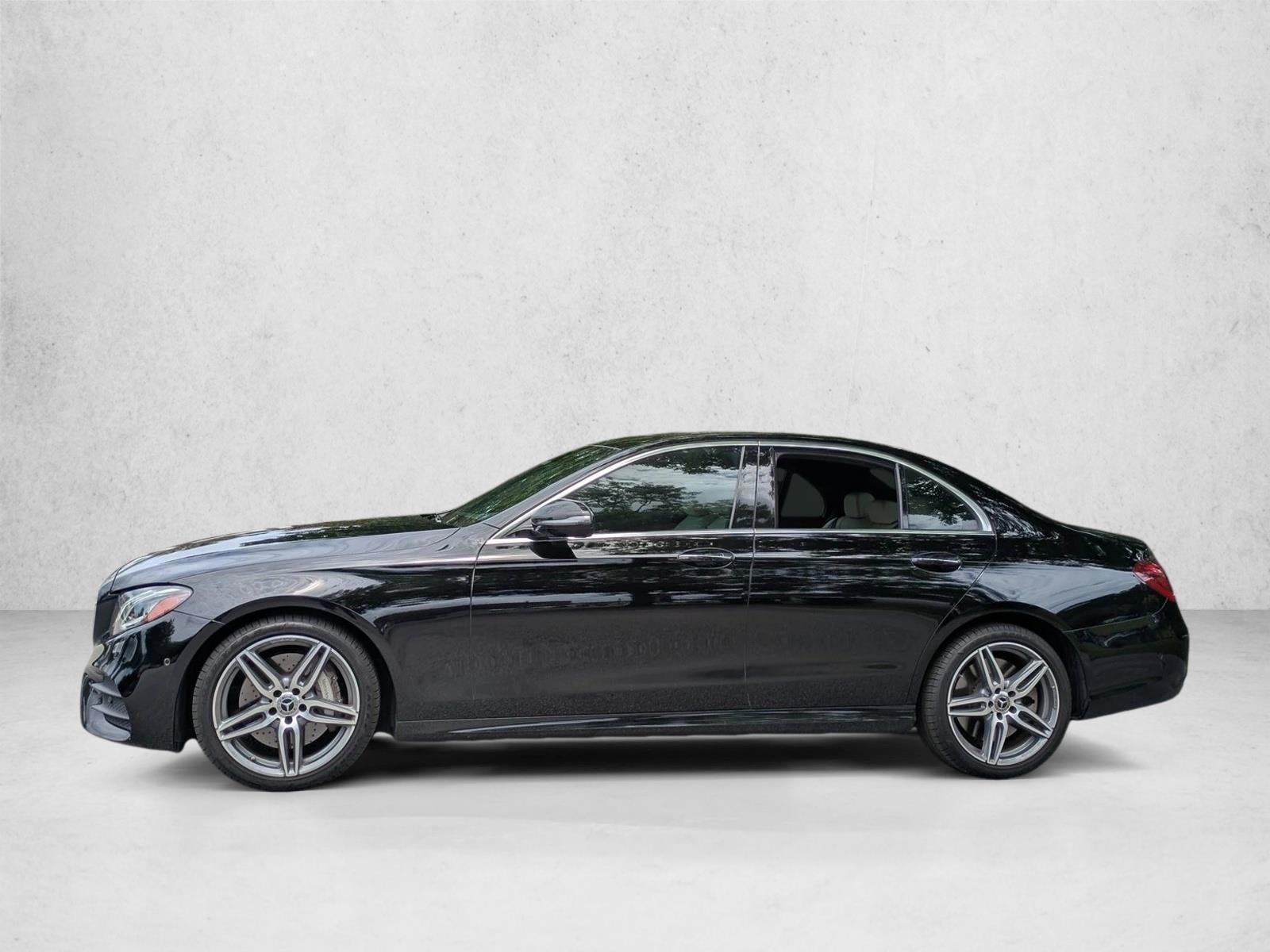 Thumbnail: 2018 Mercedes-Benz E-Class - 2