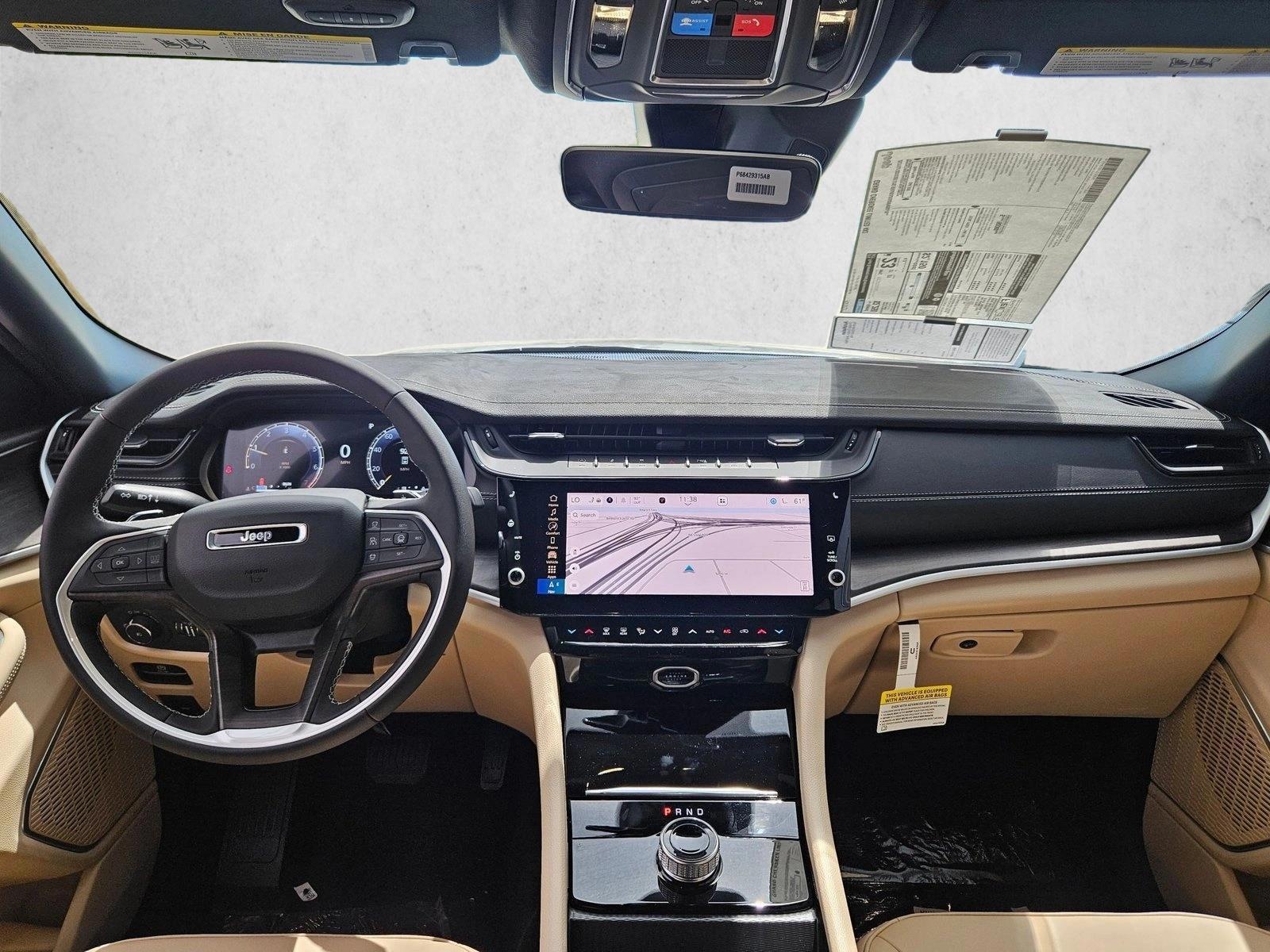 Thumbnail: 2026 Jeep Grand Cherokee - 3