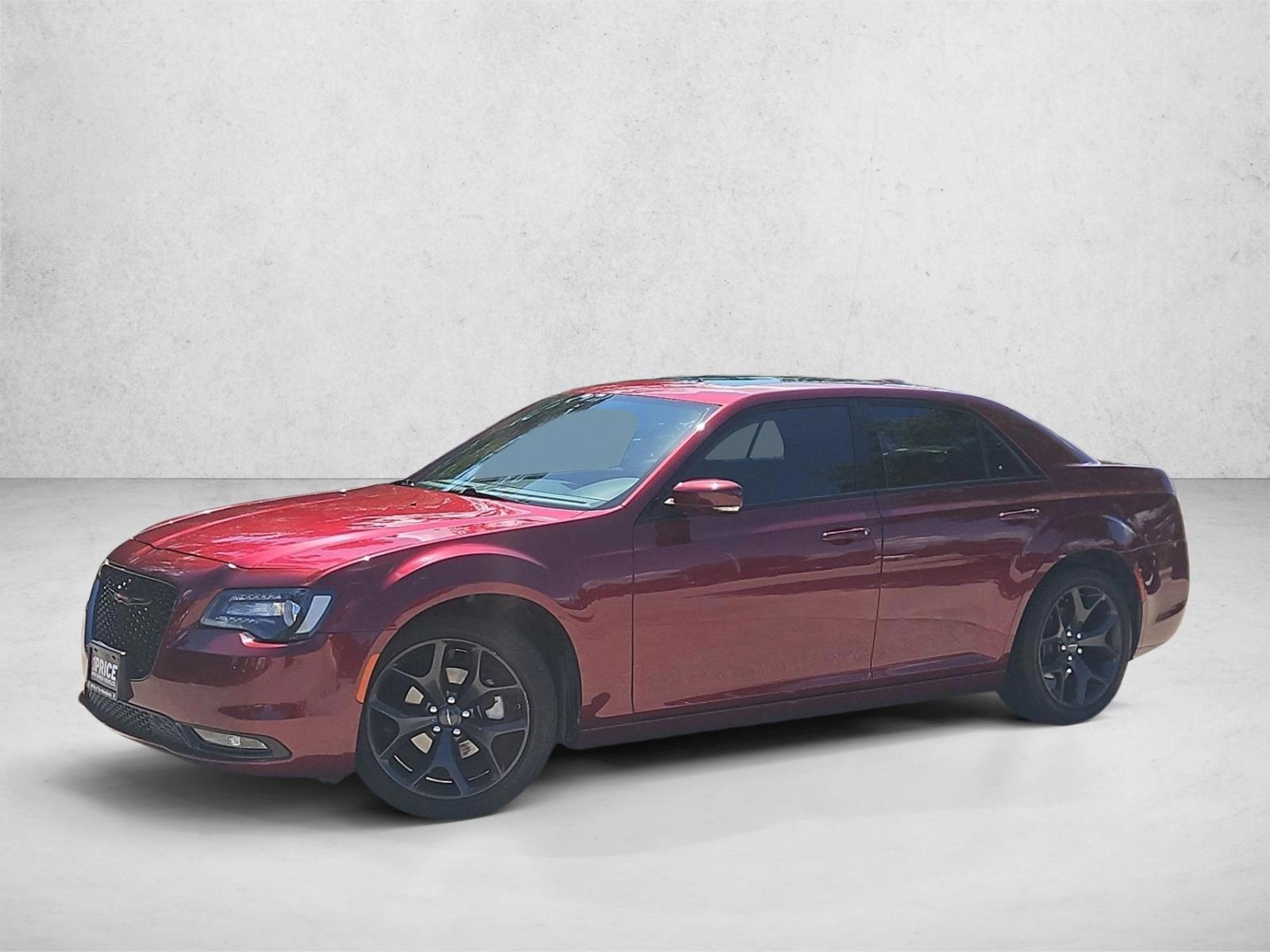 Thumbnail: 2023 Chrysler 300 - 1