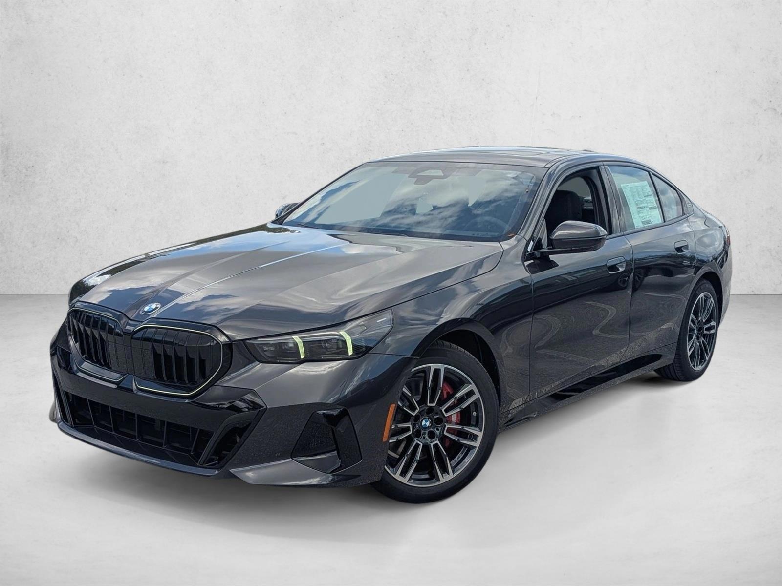 Thumbnail: 2026 BMW 5 Series - 1